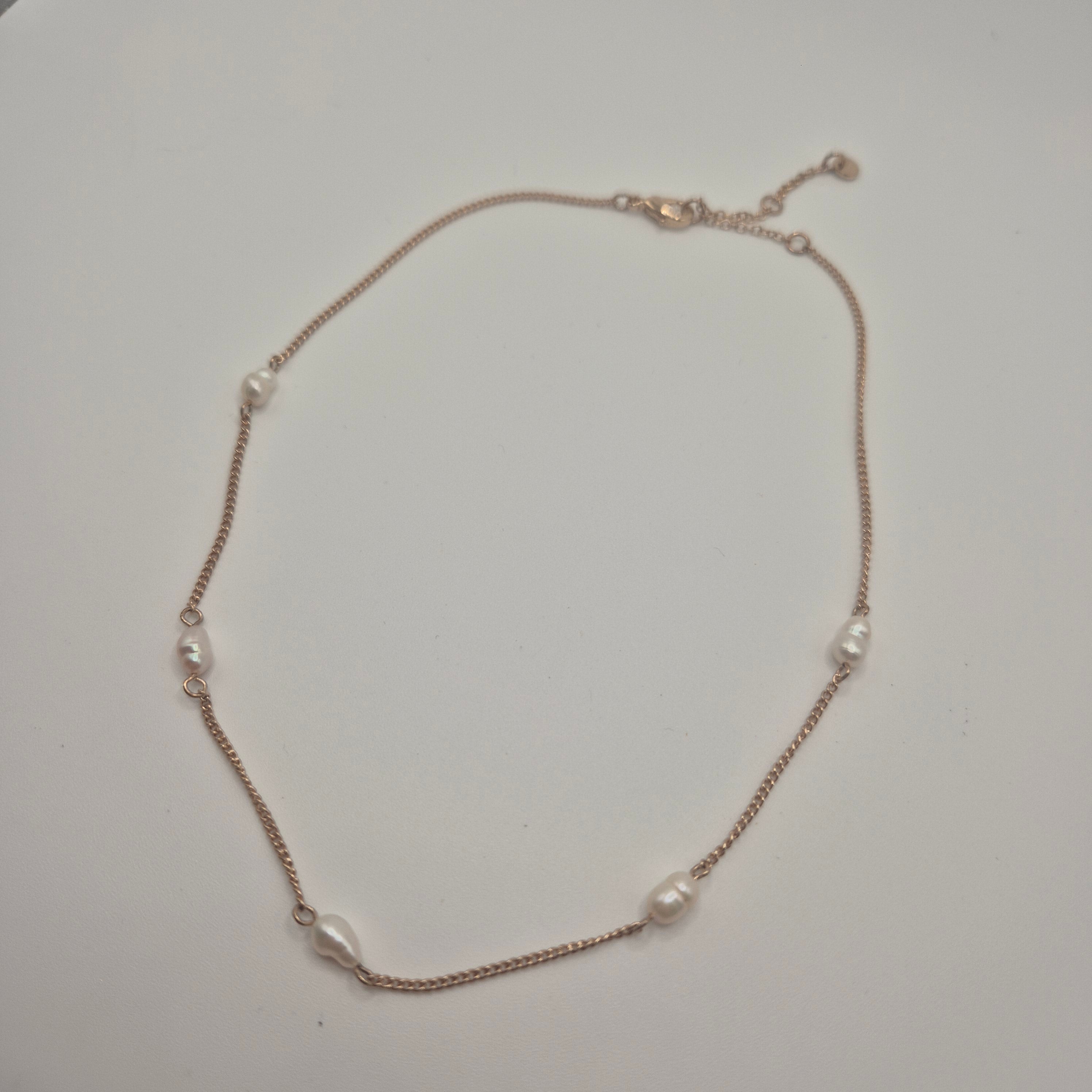 Elegante Gliederkette mit Perlen-Akzenten (Gold-Optik)