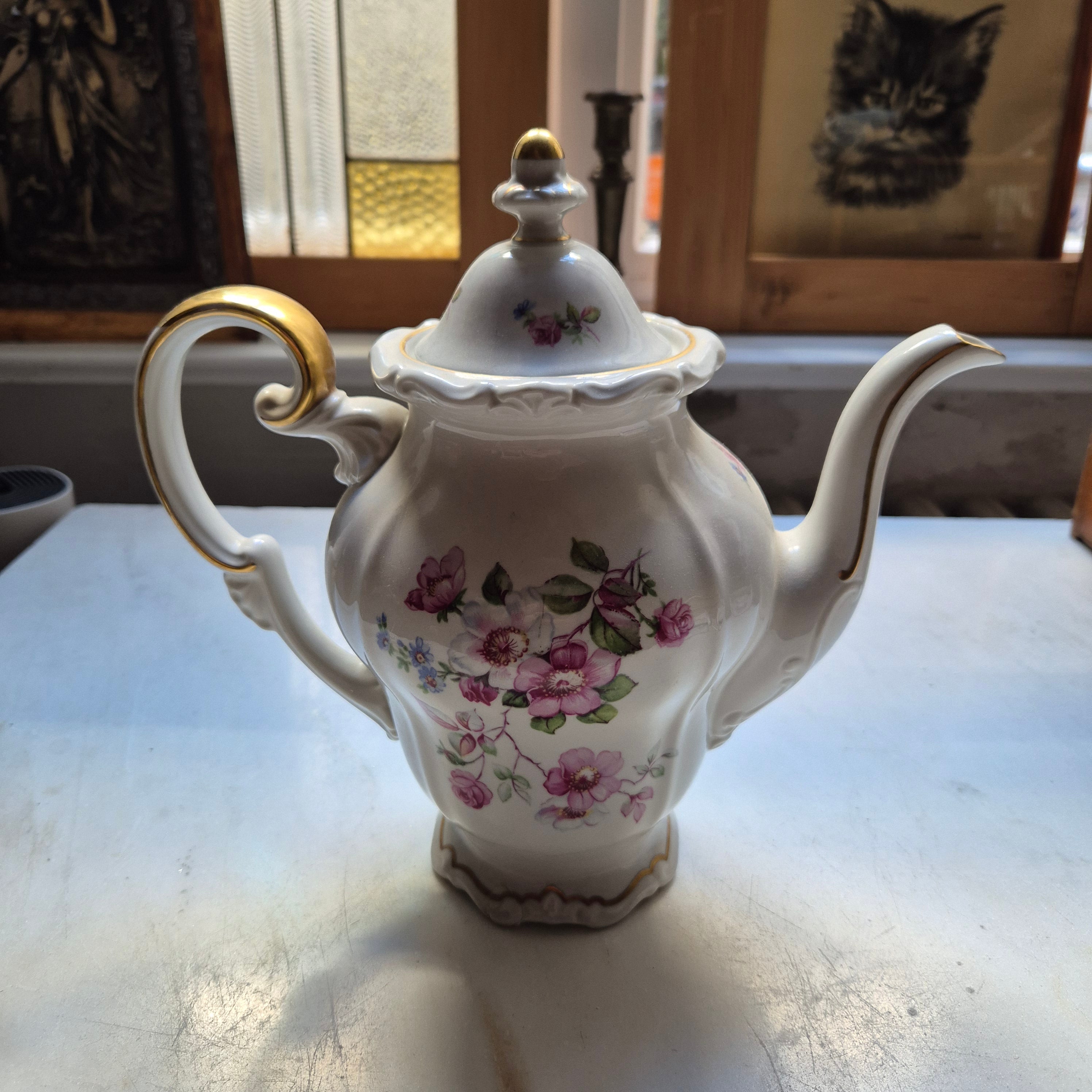 Antike Porzellan Kaffe-oder Teekanne von Weimar - Dekor "Katharina"