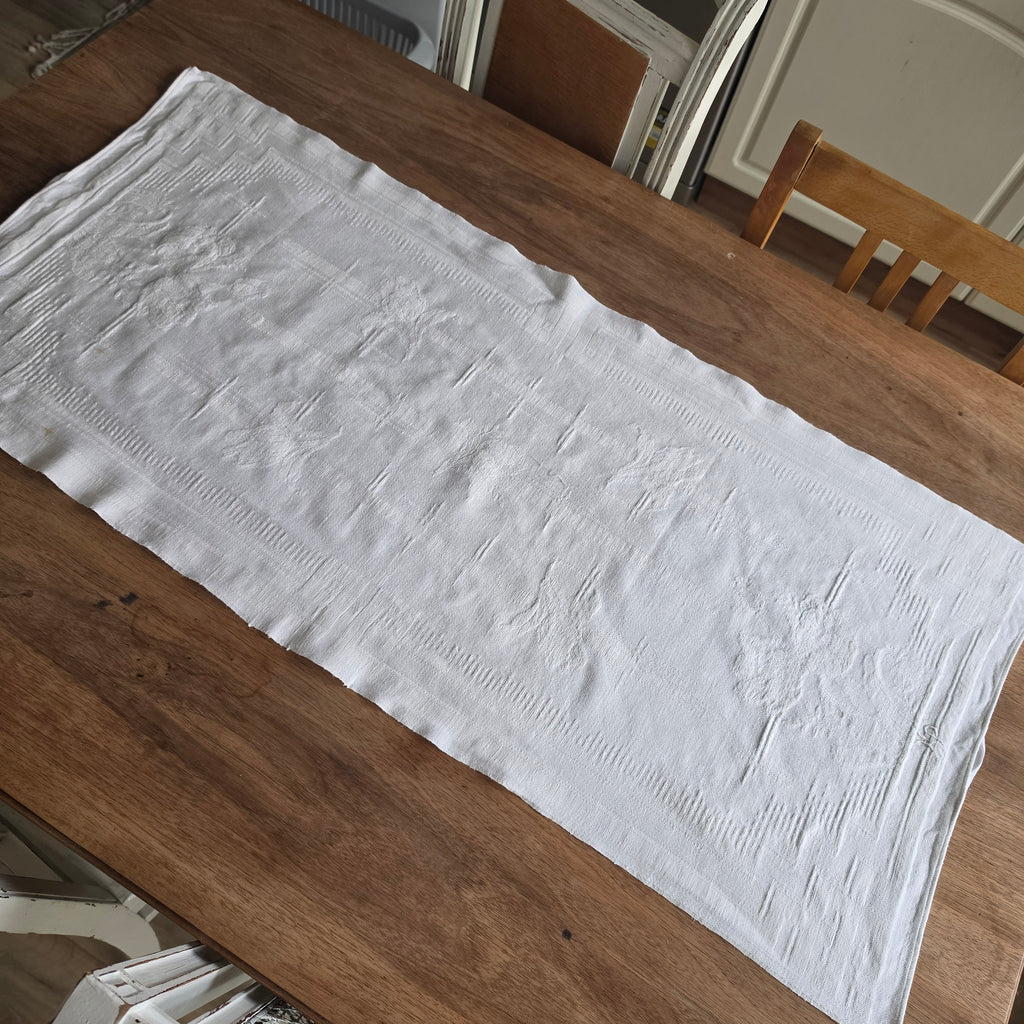 Edler Vintage Damast-Tischläufer mit Blumenmuster & Stickerei  - Weißes Halbleinen / Leinen - 47x98cm