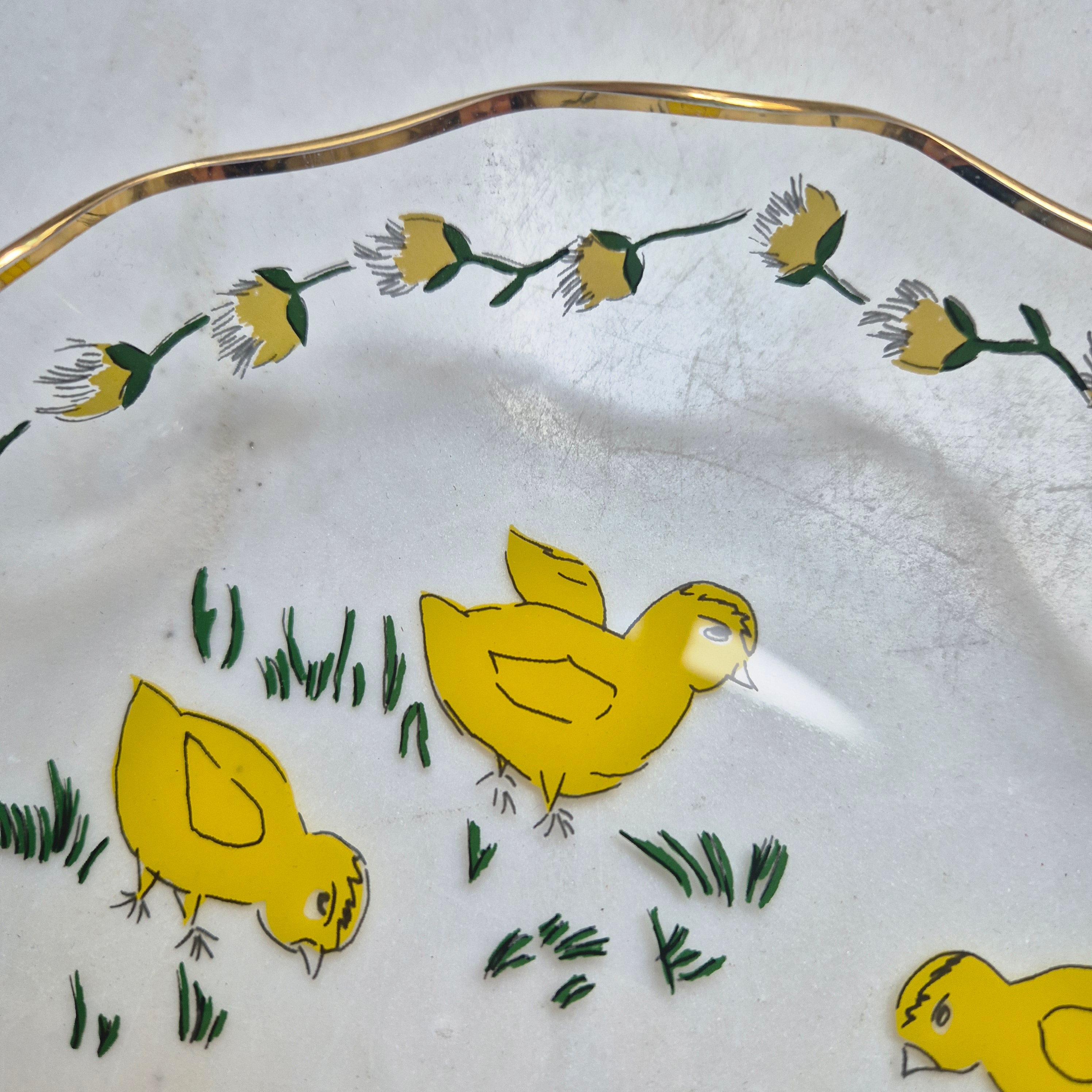 Vintage Küken Servierteller Ostern Glockenrand Gewellter Rand Glas