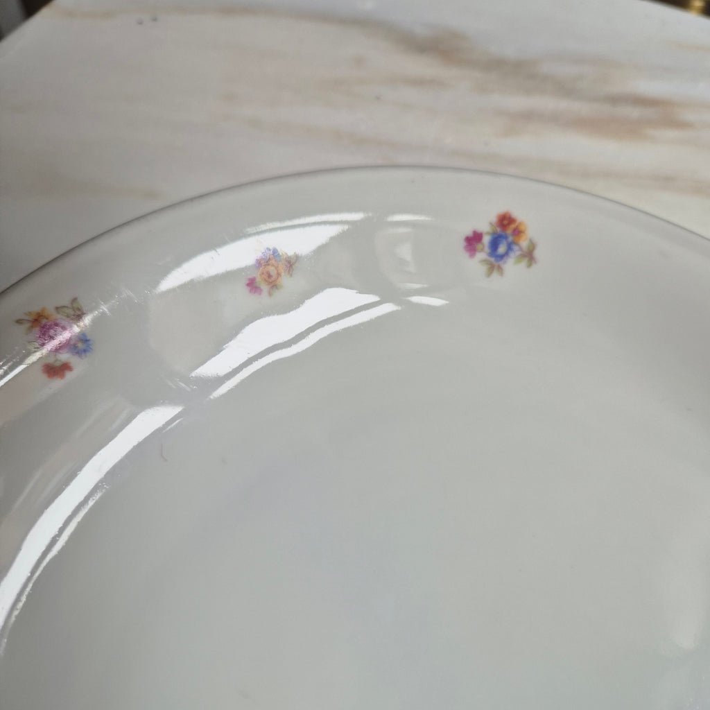 Antike Porzellanplatte Teller Blumendekor weiß Goldrand Koenigszelt Made in Poland