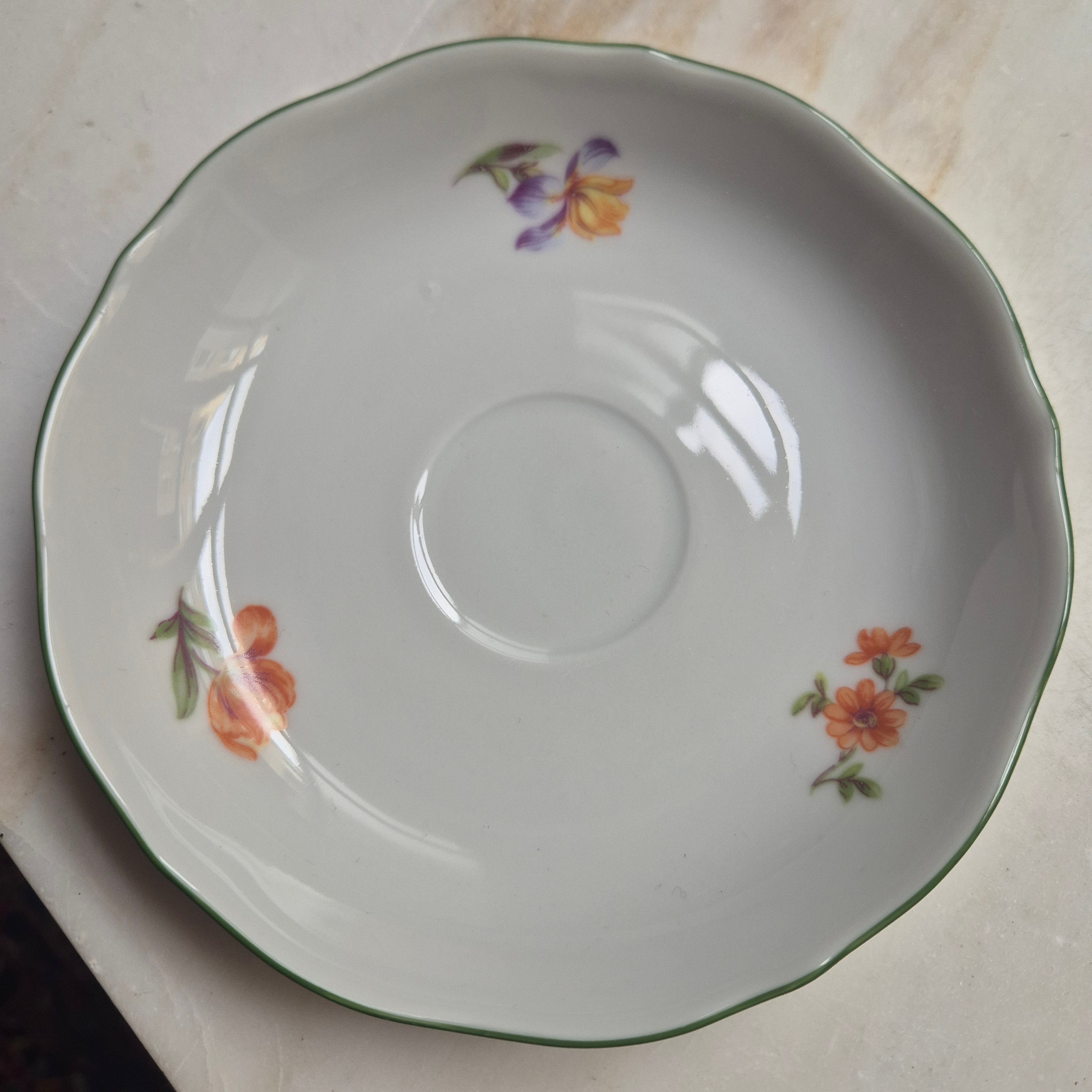 Vintage Kaffee- Teetasse von Kahla Blumendekor