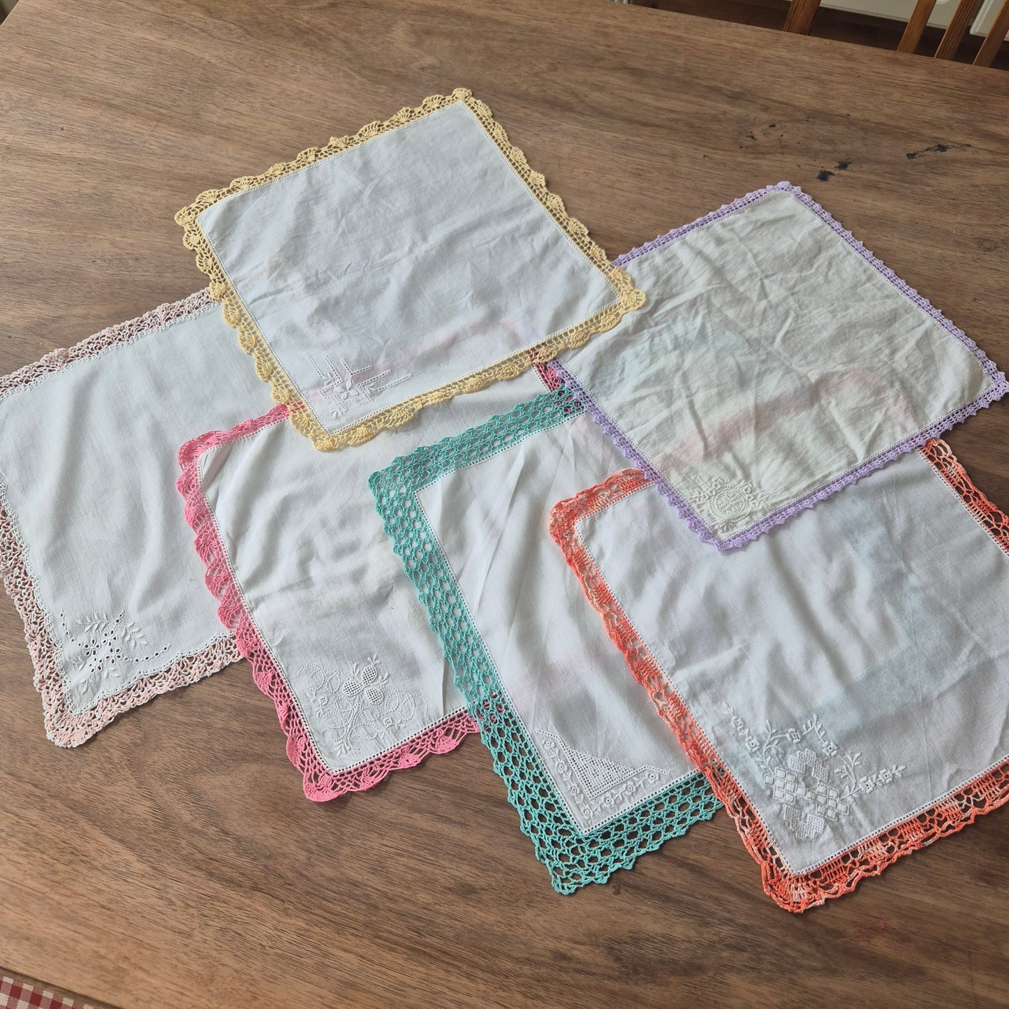 6x Spitzen Taschentücher geklöppelter Rand Stofftaschentücher Spitzenrand 24x24cm 🤍