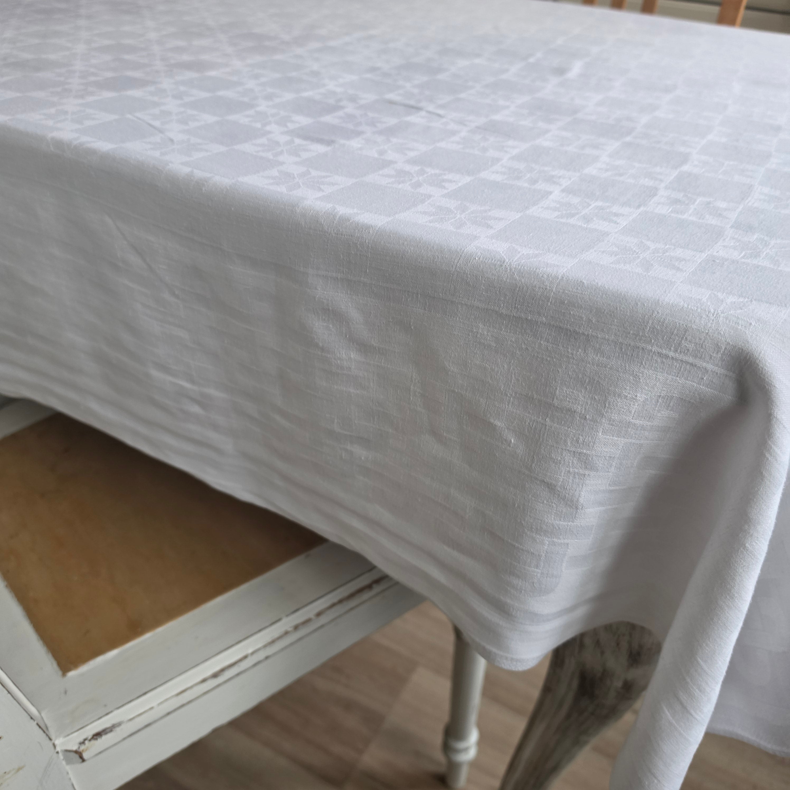 Antike Damast-Tischdecke 135x175cm - weiß - Monogramm M.S.