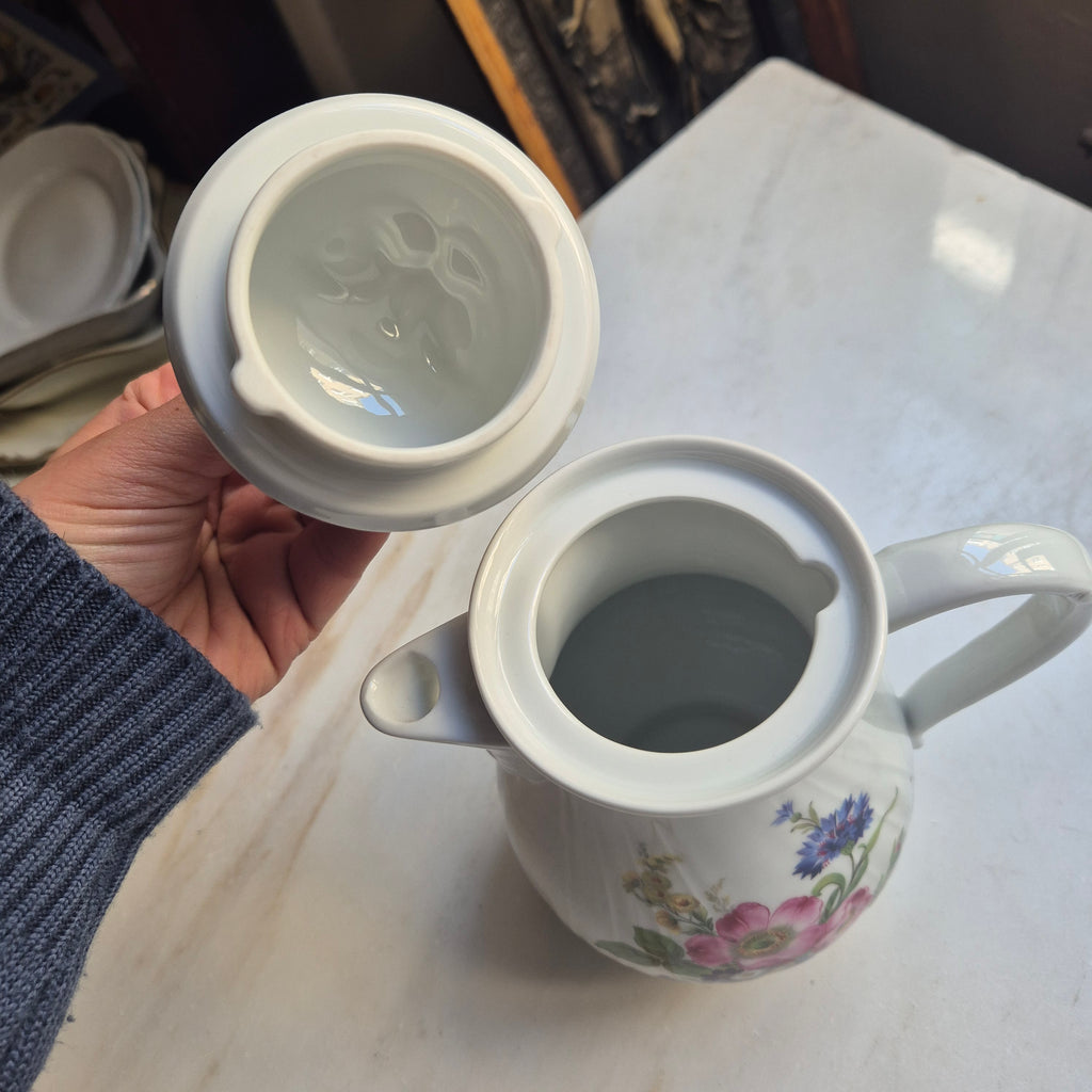 Antike Hutschenreuther Dresden Porzellan Kanne Kaffeekanne Teekanne Blumenmotiv Reliefrand