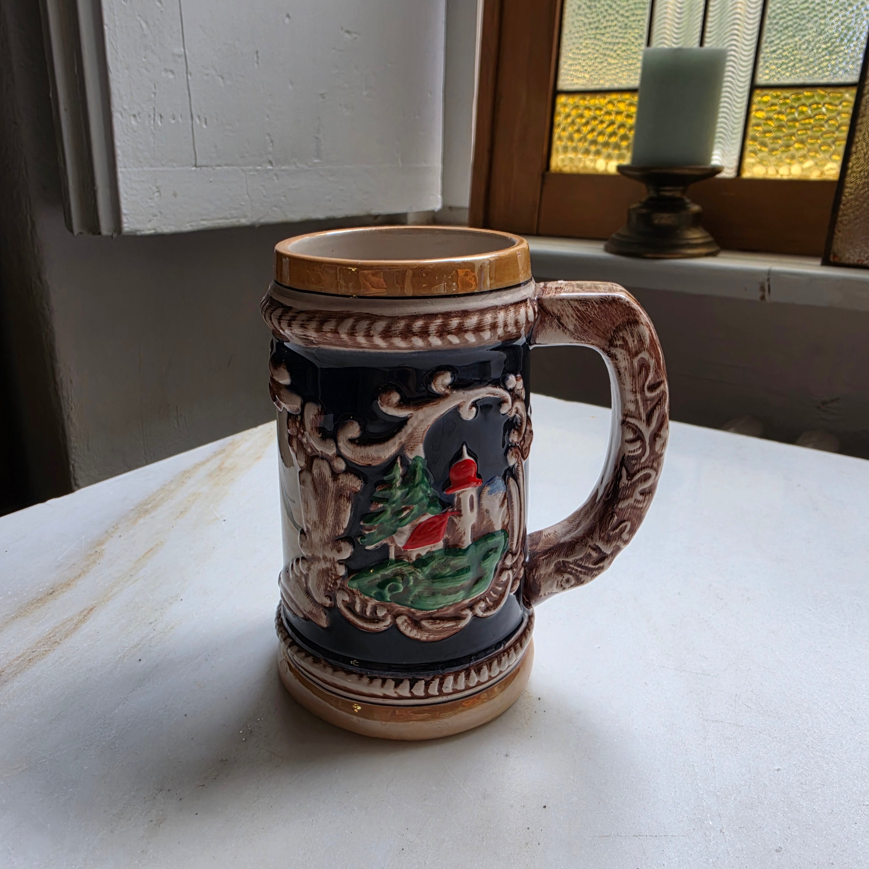 Vintage Keramik-Bierkrug mit Blumendekor