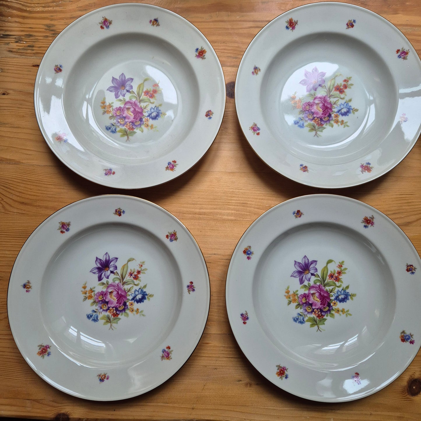 6x Antike Suppenteller Blumendekor weiß Goldrand Koenigszelt Made in Poland
