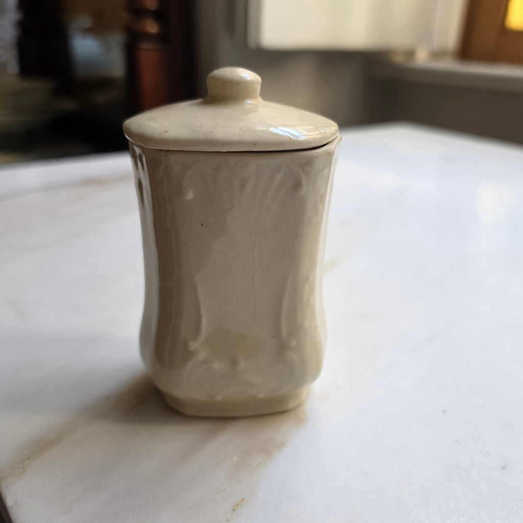 Kleine alte Vorratsdose Salz handbemalt