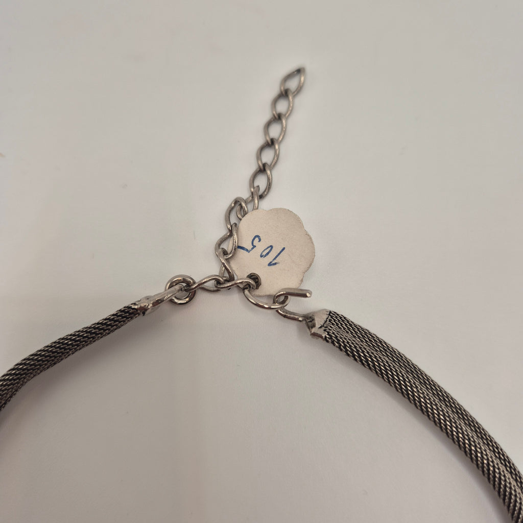 Vintage 80er Jahre Mesh Chocker Silberfarbend mit Lila Stein Cabochon Stil
