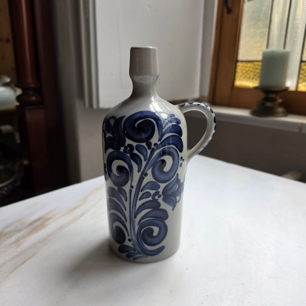 Vintage Steinzeug-Schnittkrug / Flaschenvase – Westerwälder Salzglasur mit Blaumalerei