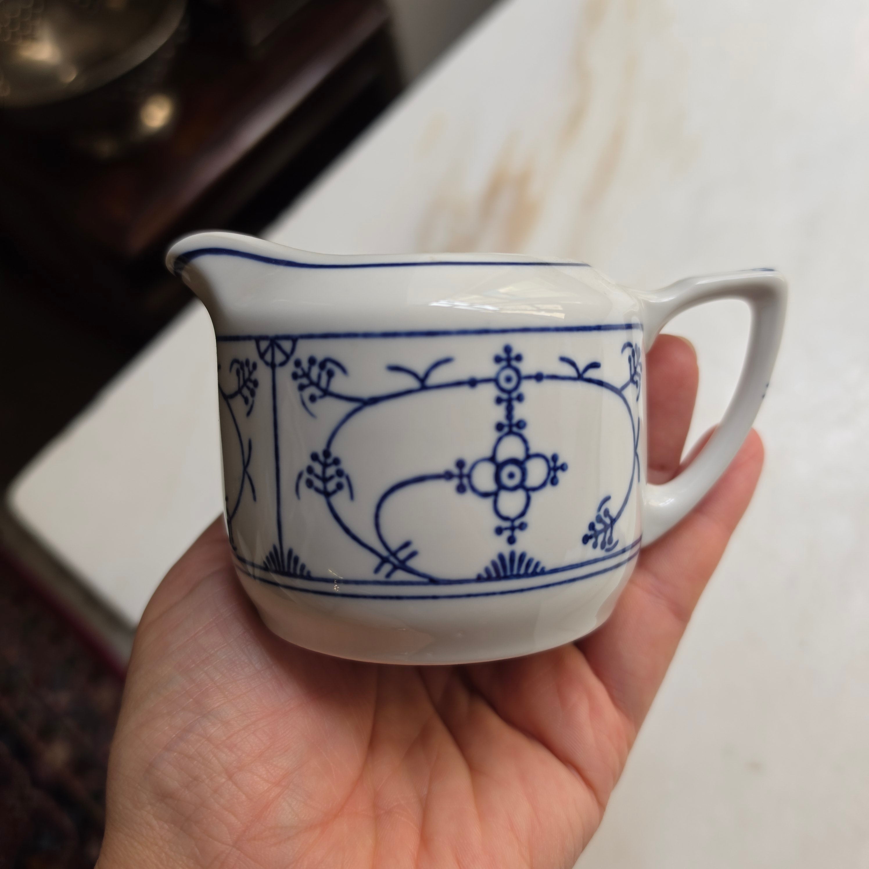 Altes Milchkännchen Sahnekännchen Blau Saks Strohblume Vintage DDR