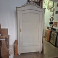 Reserviert für R.! Antiker Louis Phillipe Kleiderschrank von 1870 Graubeige 1-Türig