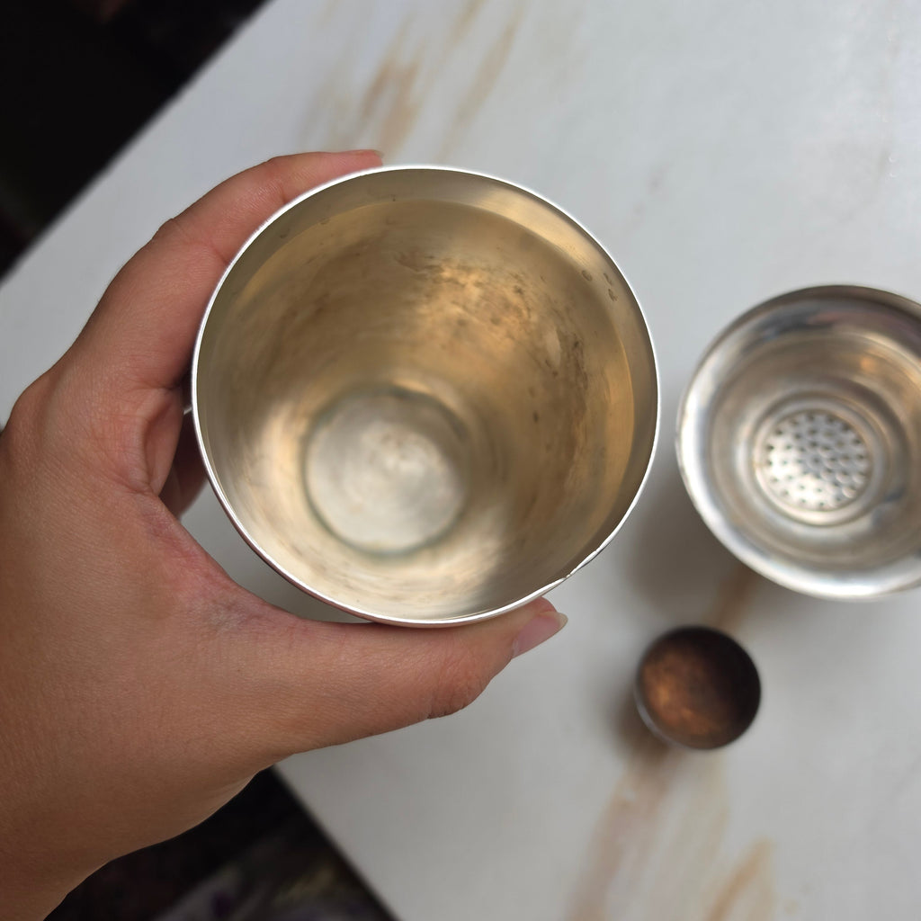 Antiker Vintage Cocktail-Shaker aus Alpaka mit Gravur „Für frohe Stunden Kurt“