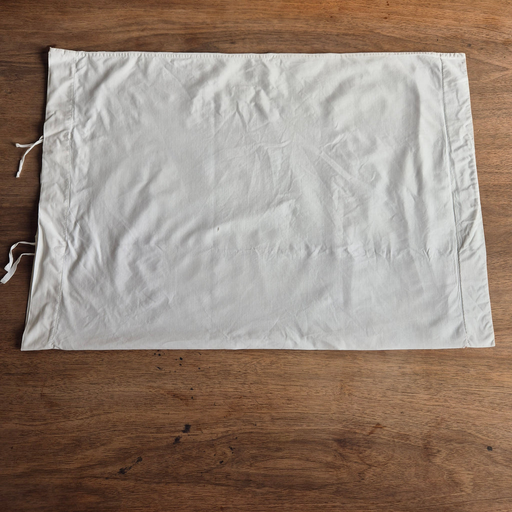 Antiker weißes Kopfkissenbezug zum Schnüren 60x48cm (Minimale Löcher)