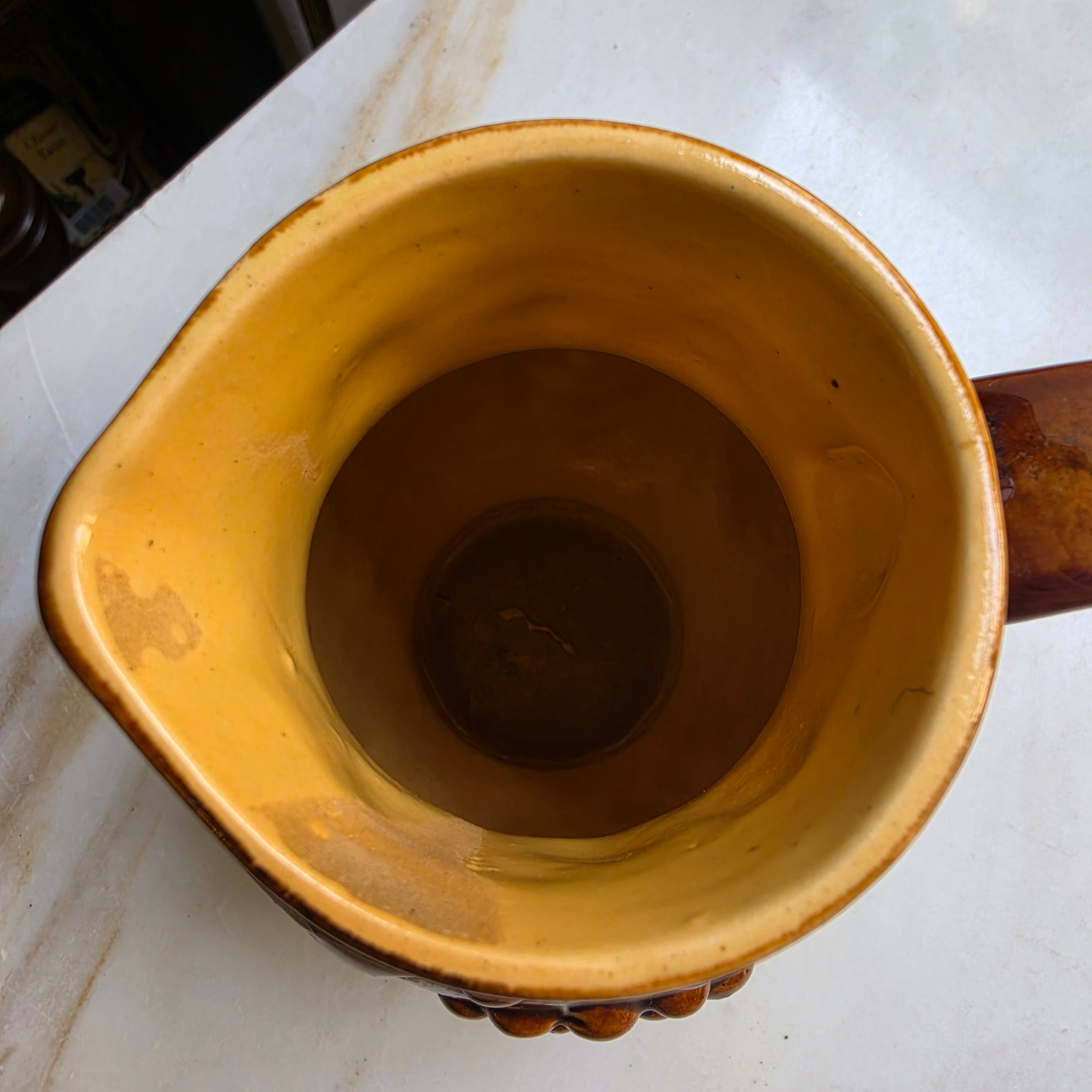Vintage Keramik-Krug „Weintraube“ – West Germany Braunglasur – Rustikale Deko