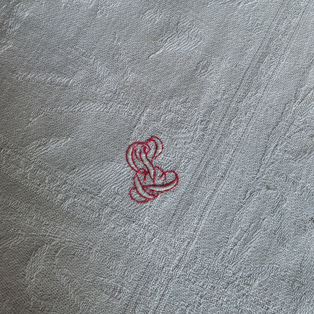 Edle Damast-Serviette / Mitteldecke mit Schwanen-Motiv & rotem Monogramm – Handarbeit um 1900 - 64x64cm
