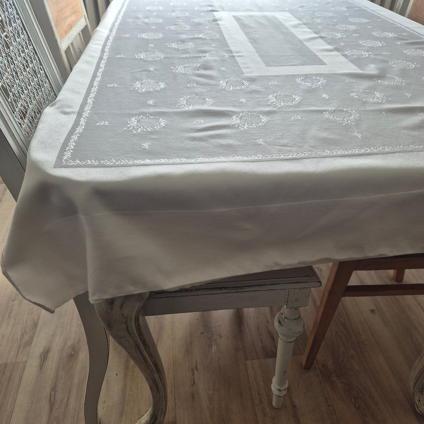 Vintage Tischdecke Damast weiß 105x150cm Art Jugendstil