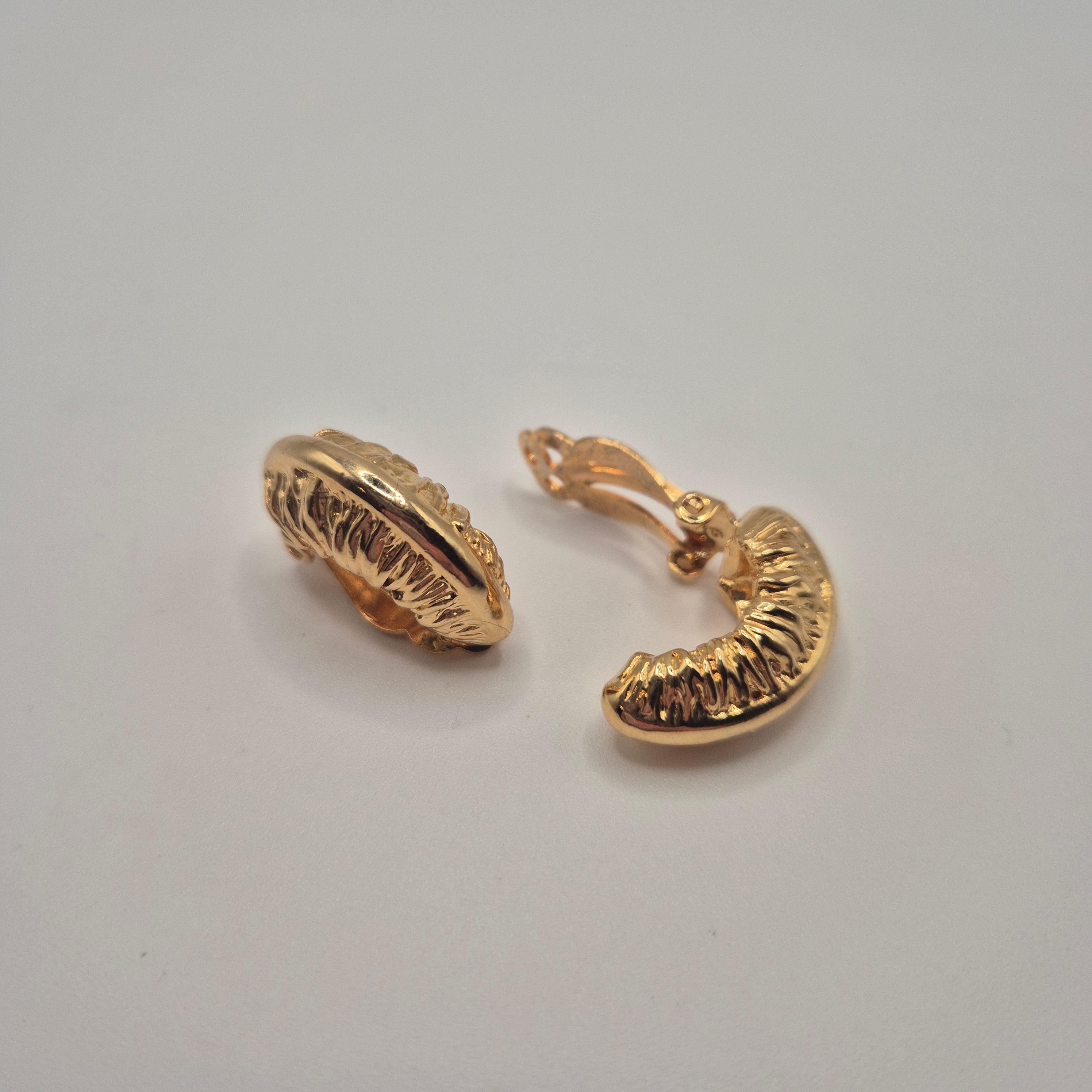 Vintage 50er Jahre Massive Runway Ohrringe / Made in West Germany Statement Clips Creolen Gold Blatt