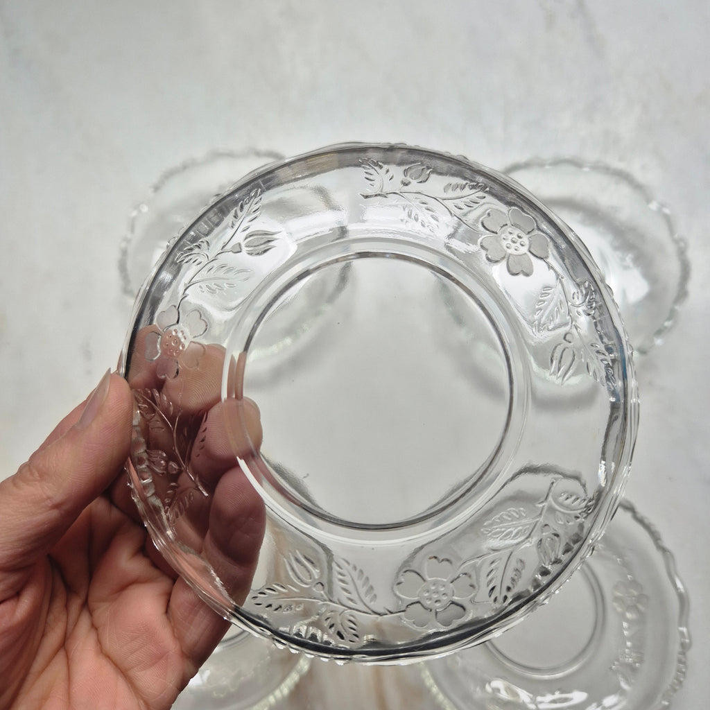 5x Vintage Glas oder Bleikristall Schalen Kuchen Teller Blumenmuster