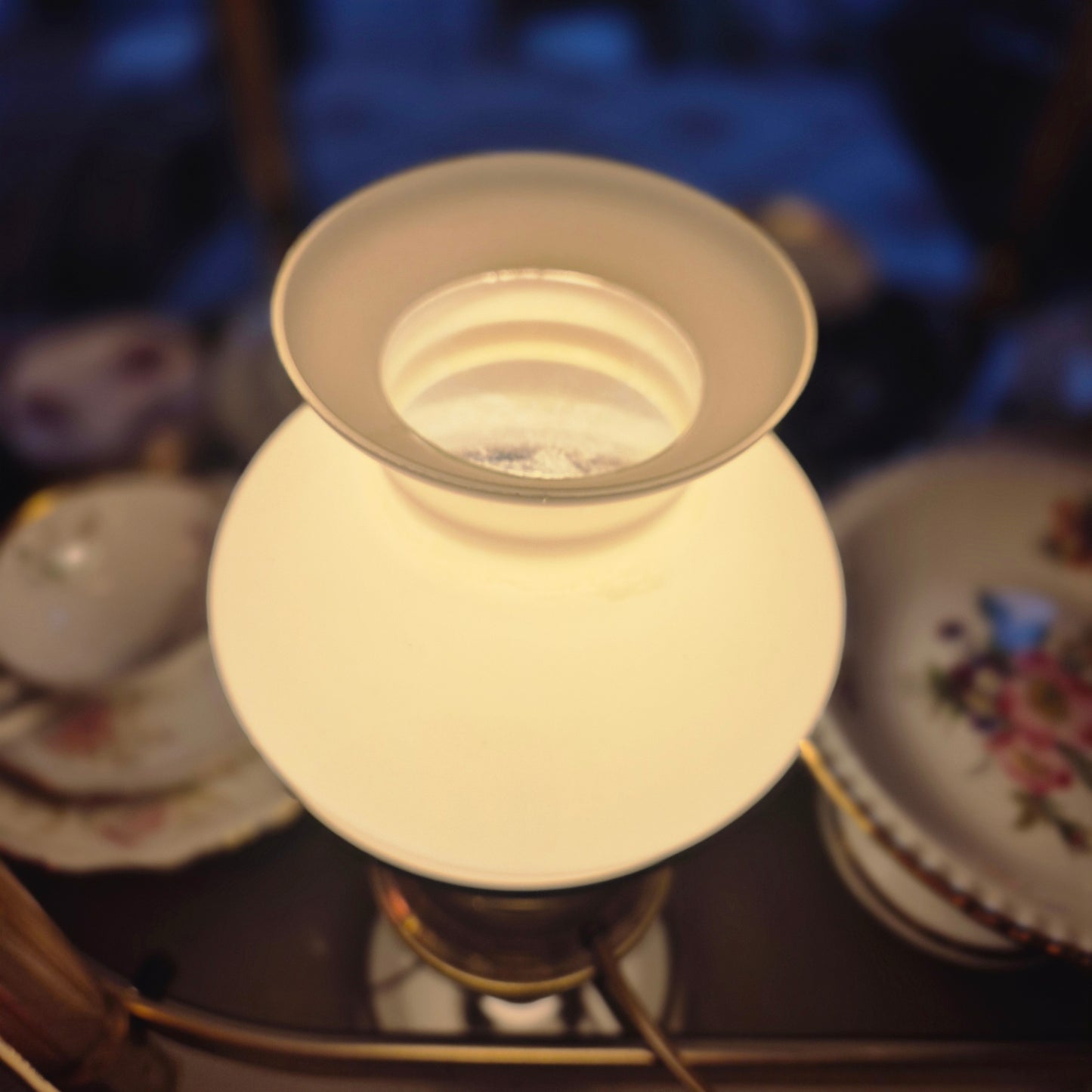 Antike Messing Petroleumlampe (ohne Schalter & mit kurzem Kabel)