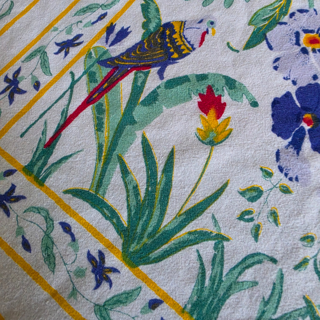 Vintage Mitteldecke / Tischdecke mit exotischem Papageien- & Blütenmotiv - 88x100cm