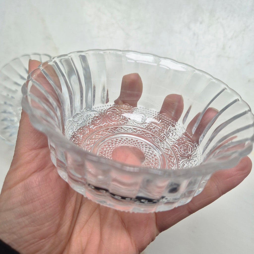 2x kleine Vintage Glasschälchen
