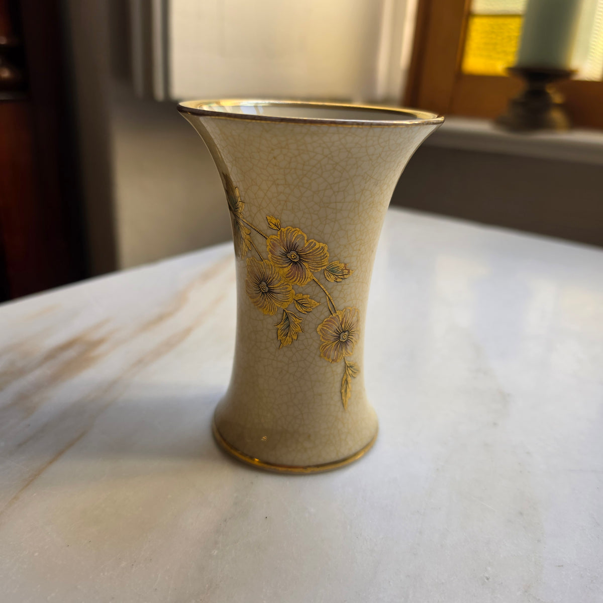Vintage Porzellanvase „Thomas Ivory Bavaria“ mit Golddekor & Krakelee-Optik – Modell 7028