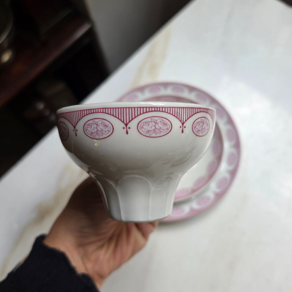 Vintage Lettin Porzellan Sammelgedeck (3-teilig) – Altrosa Rosendekor & Relief