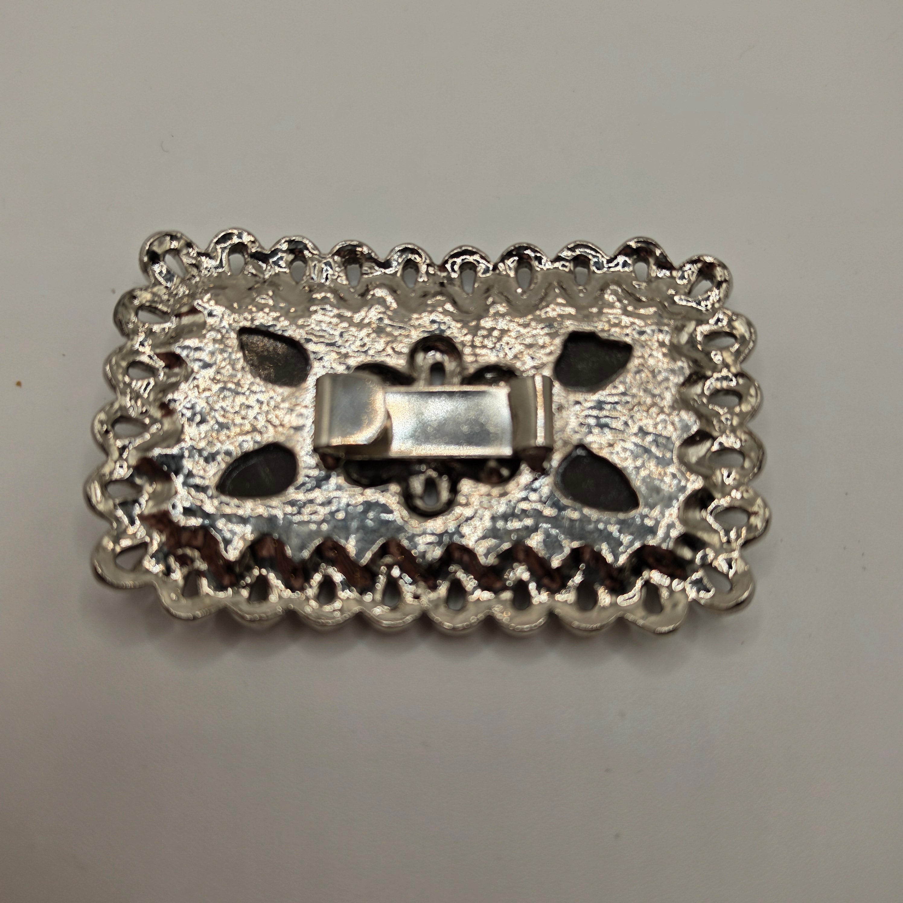 Vintage Schmuck-Gürtelschnalle – Elegante Schließe im Barock-Stil mit Cabochons & Perle, Bicolor