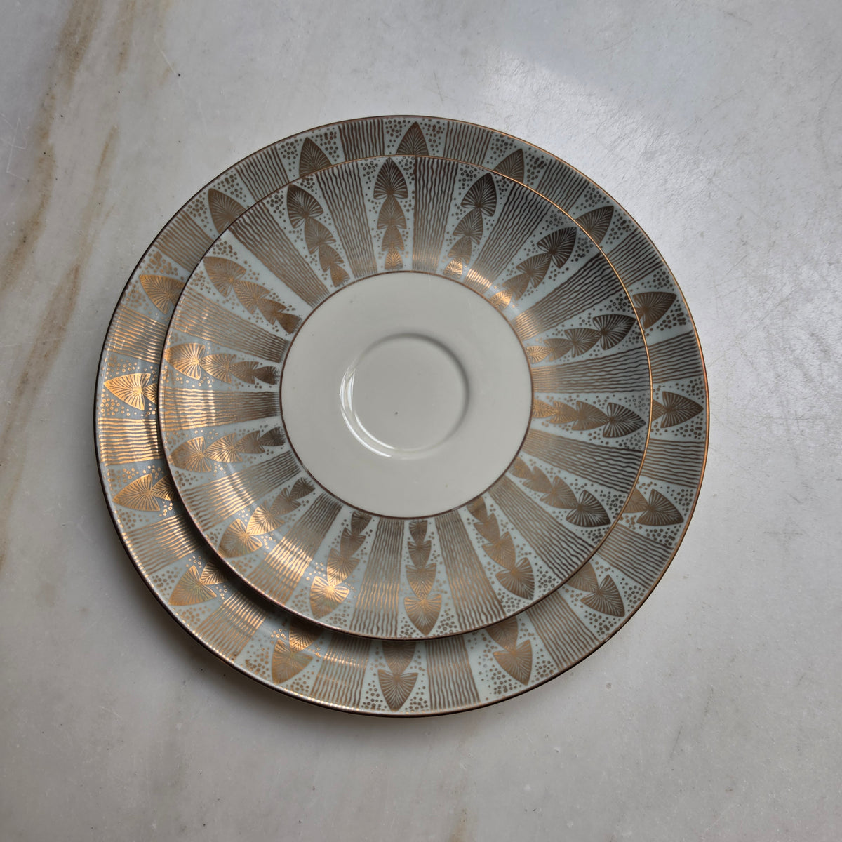 Vintage Alka Kunst Bavaria Sammeltasse 3-teilig | Mid-Century Porzellan Gedeck mit Golddekor & Stilvollem Muster (1950er/60er)