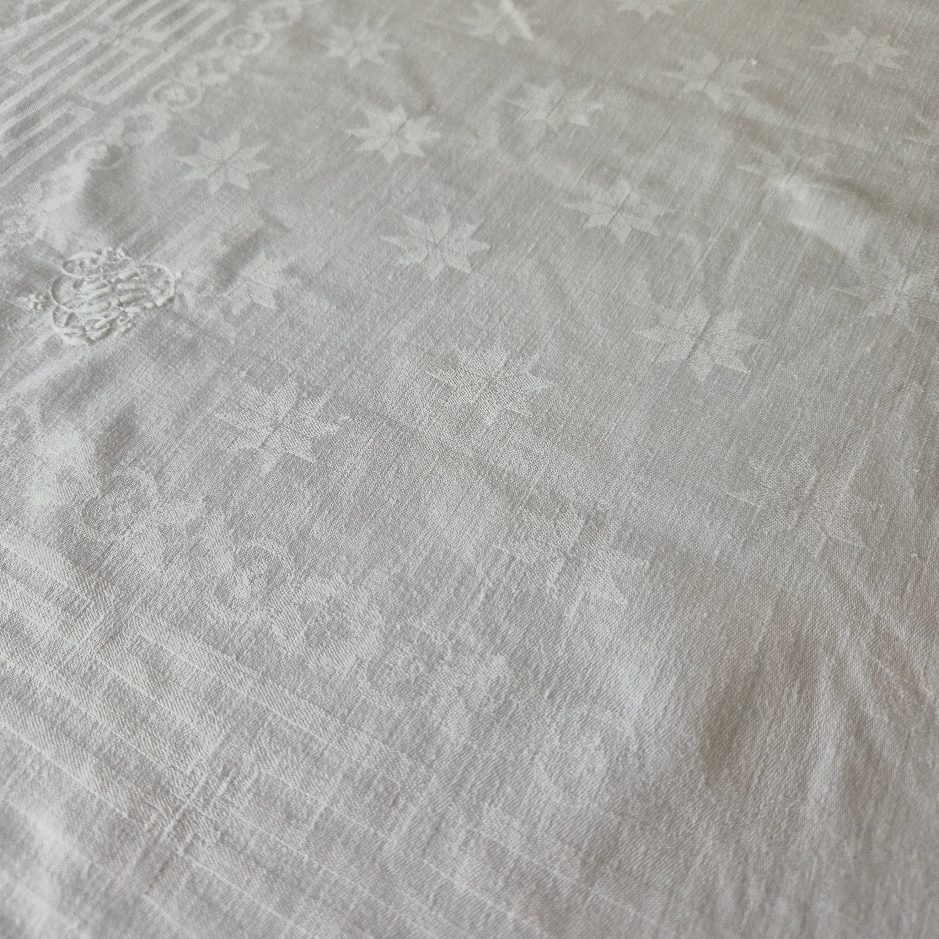 Antike Jugendstil Serviette/Mitteldecke weiß 69x63cm Damast Monogram M.B.