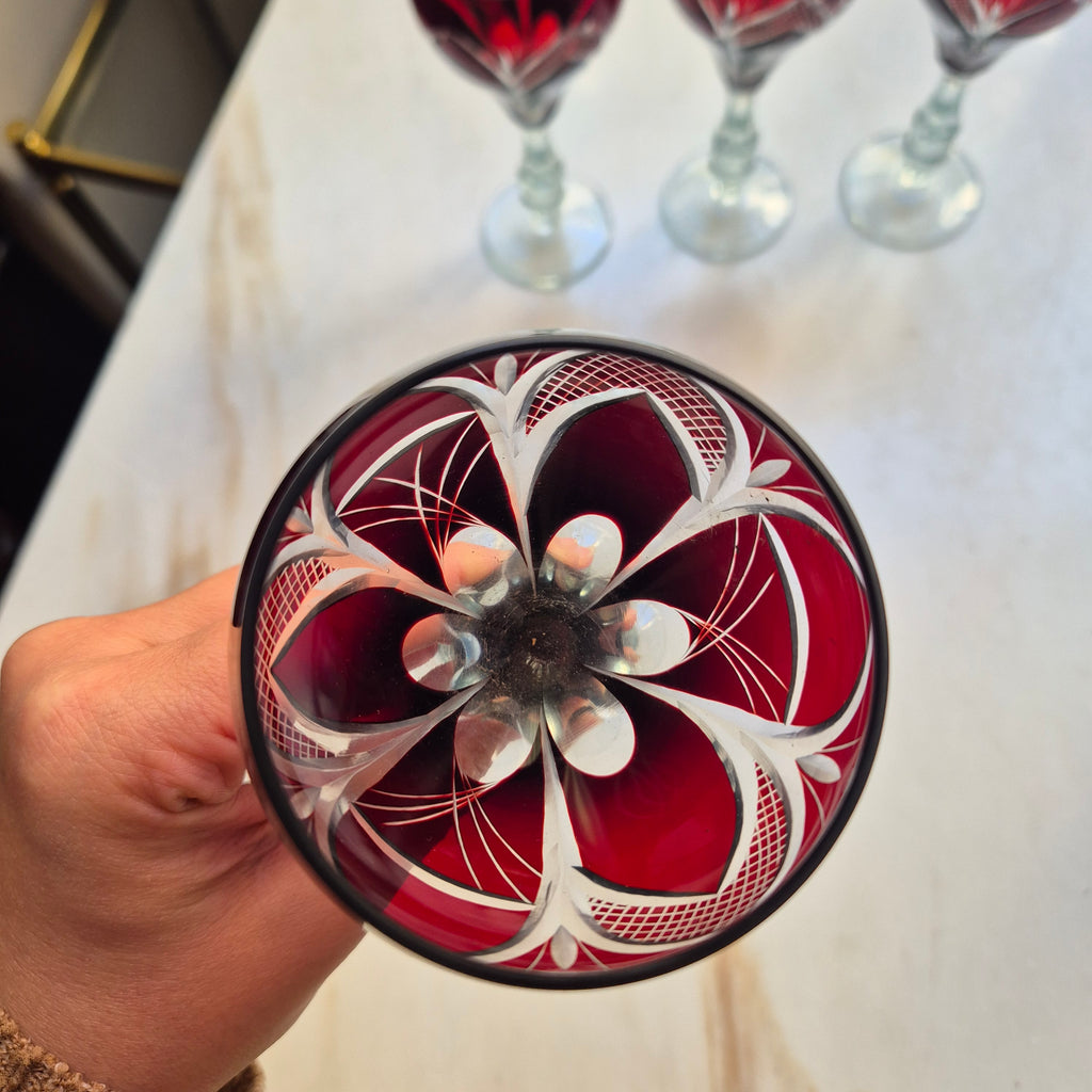 4x Art Deco Weingläser - Weinrot - mit geschliffenem Muster