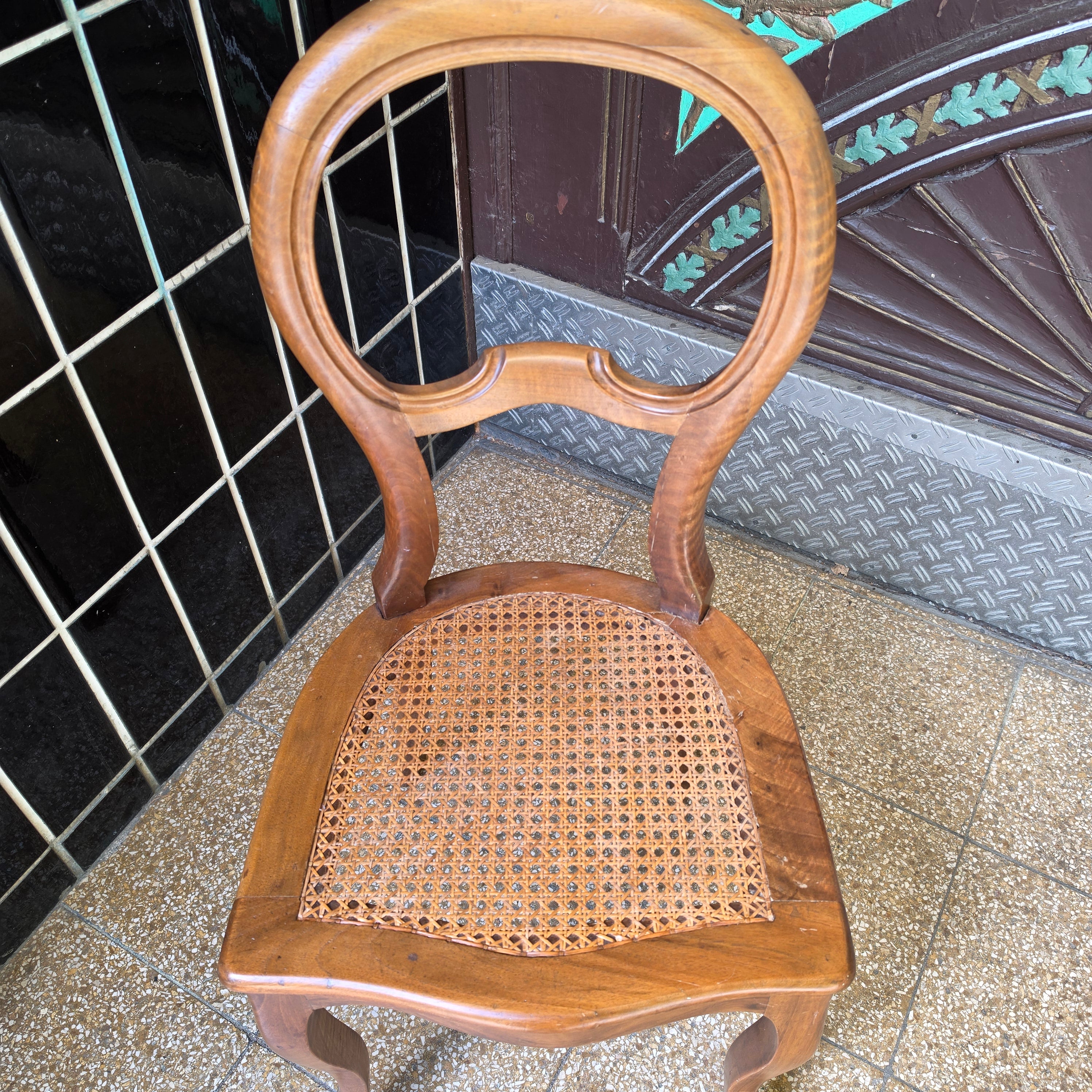 Antiker Stuhl Chippendale Stil - Eichenholz - Wiener geflecht
