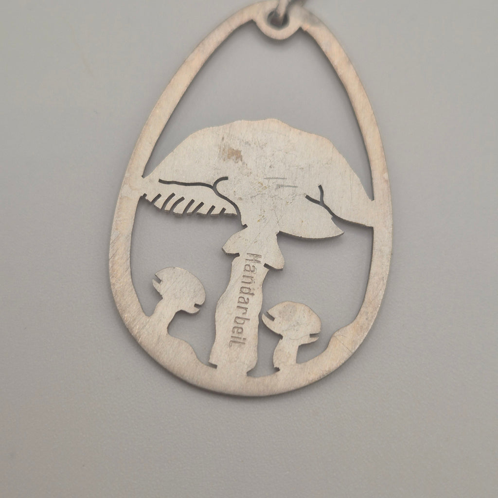 Handgemachter Vintage Pilz-Anhänger – Cut-Out Design🍄