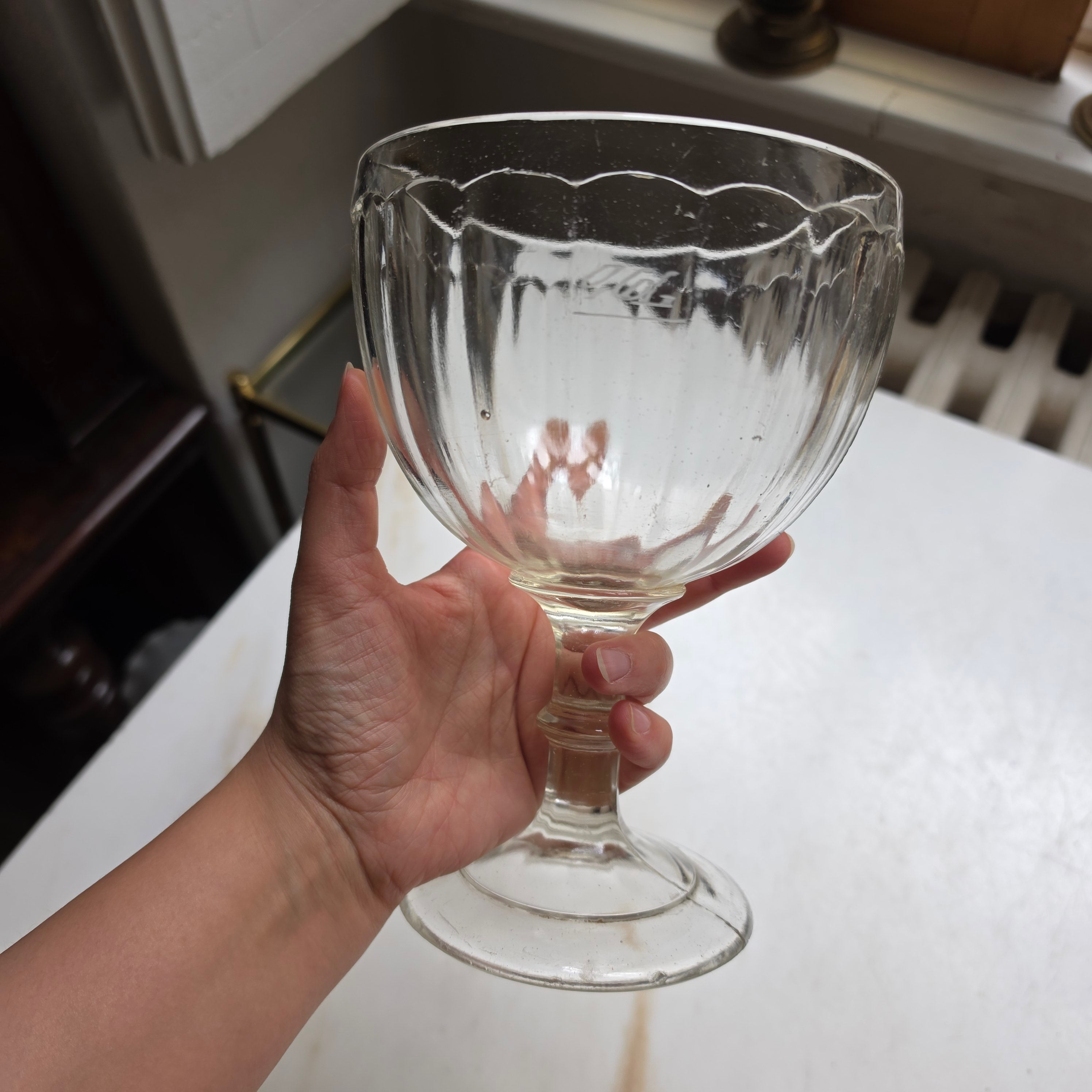 Altes 40er Jahre Glas groß oder auch Bonbonschale Vintage
