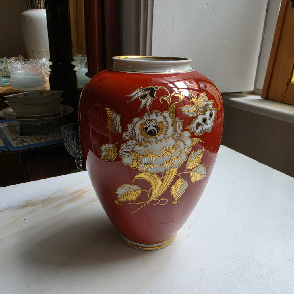 Edle Vintage Porzellan-Vase von Wallendorf – Goldrelief & Handgemalt (DDR)
