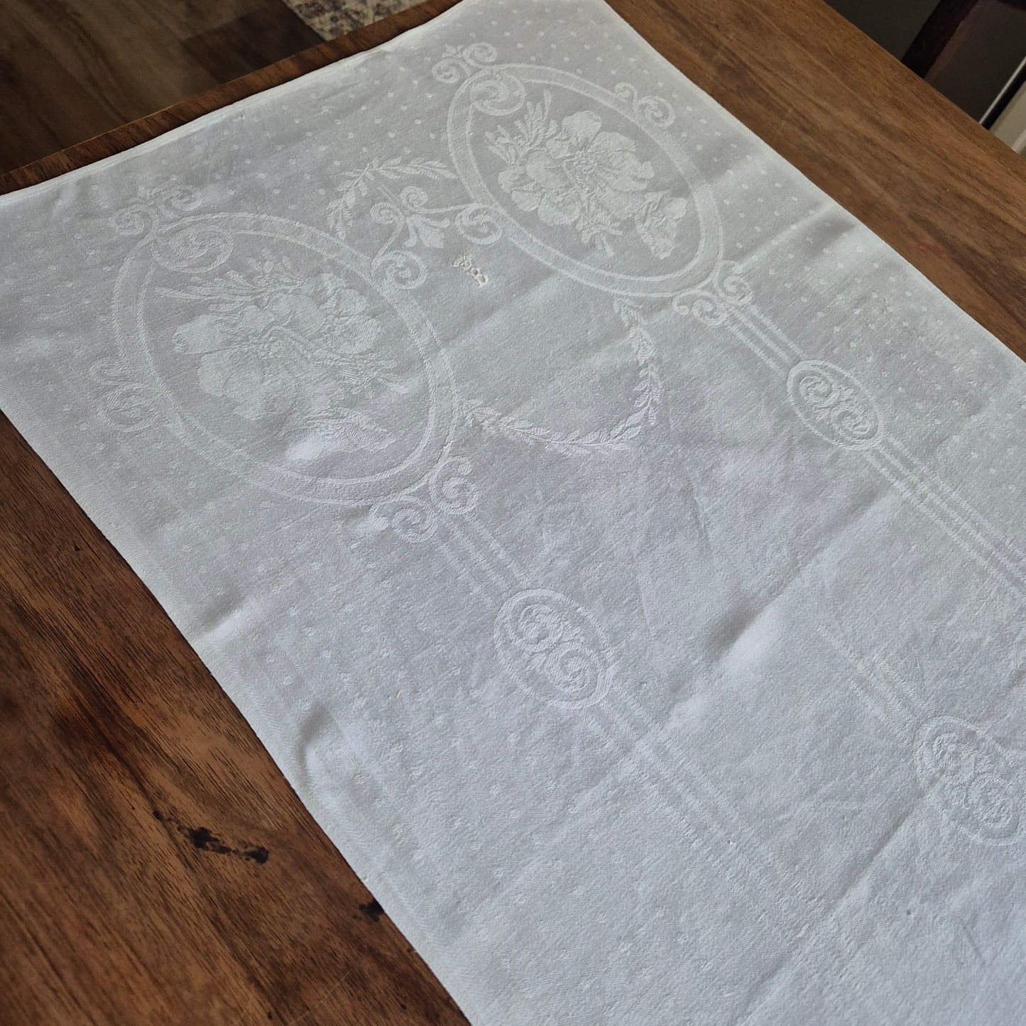 Jugendstil Küchen-&Geschirrtuch Damast mit Initialen B. und Krone 50x115cm Baumwolle weiß