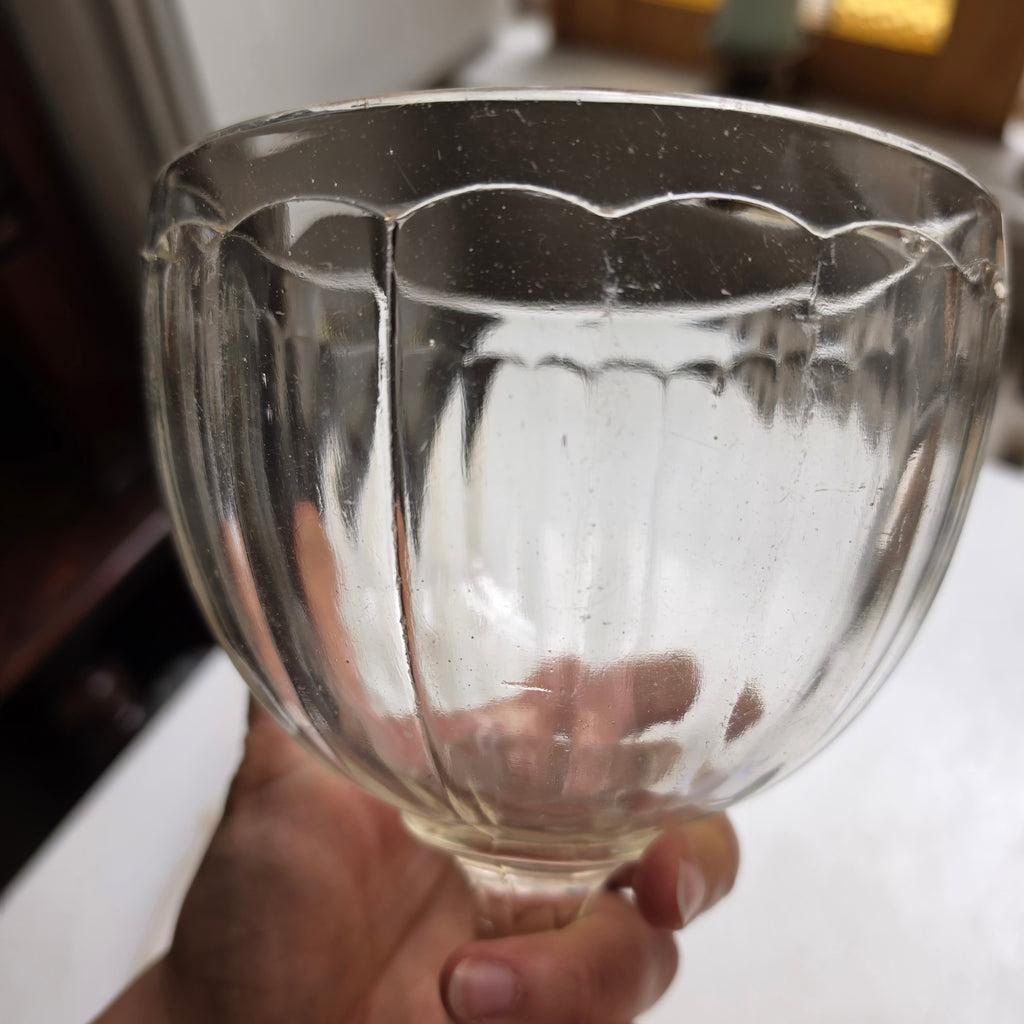 Altes 40er Jahre Glas groß oder auch Bonbonschale Vintage