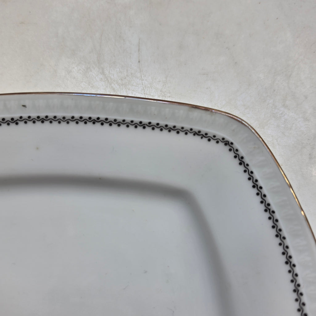 2x Alte Servierplatten Teller Vintage Silesia Porzellan weiß gold schwarz