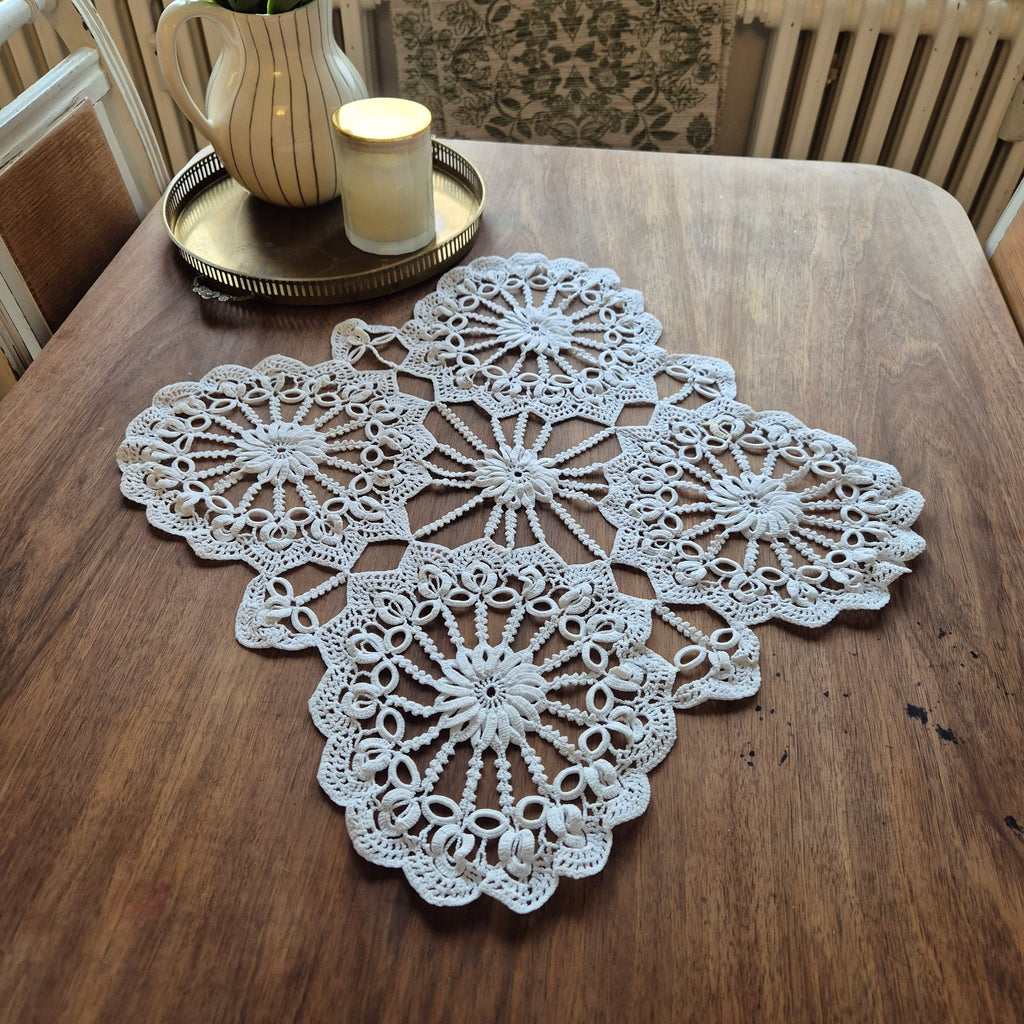 Antikes französisches Zierdeckchen weiß geklöppelt Baumwolle 50x50cm ♡