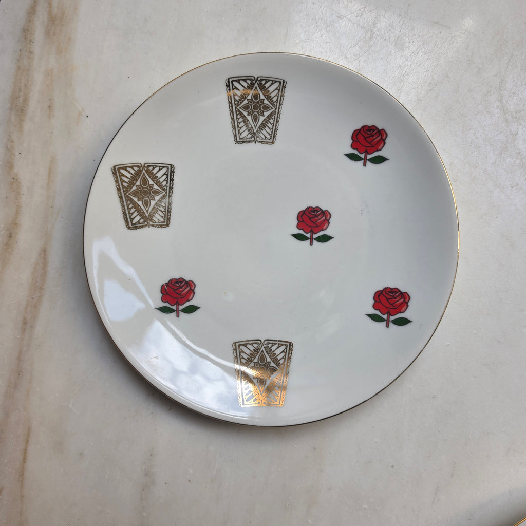 Vintage Mitterteich Bavaria Porzellanteller mit Rosen & Goldverzierung – Mid-Century
