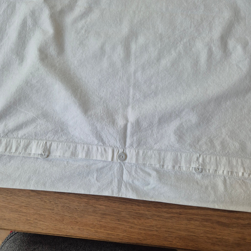 Antiker Kopfkissenbezug mit zarter Stickerei 75x75cm Baumwolle