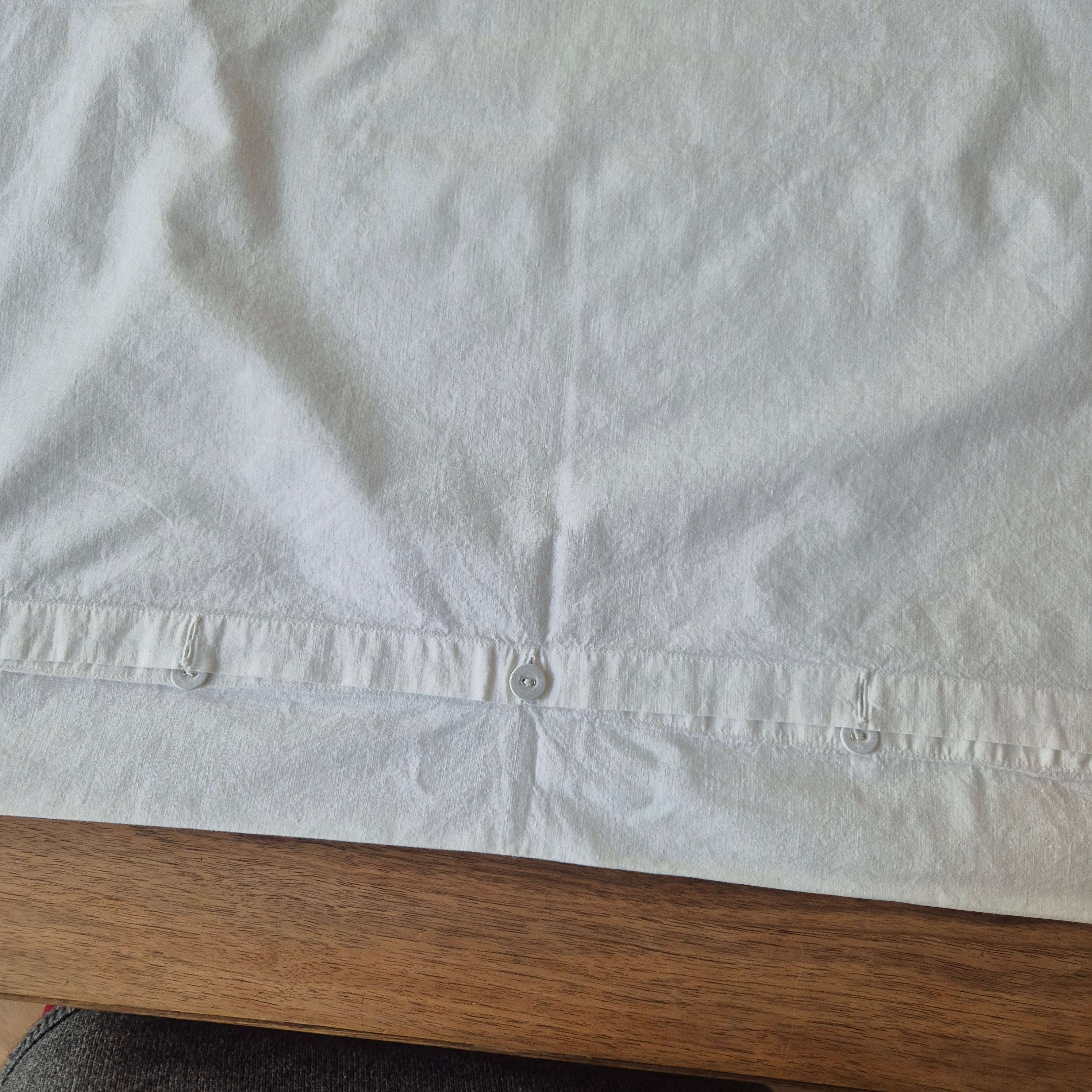 Antiker Kopfkissenbezug mit zarter Stickerei 75x75cm Baumwolle