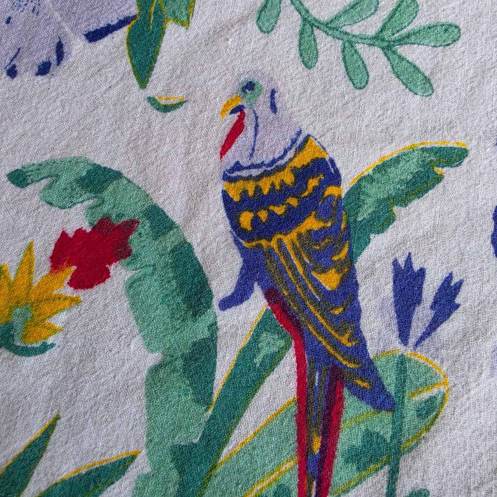 Vintage Mitteldecke / Tischdecke mit exotischem Papageien- & Blütenmotiv - 88x100cm