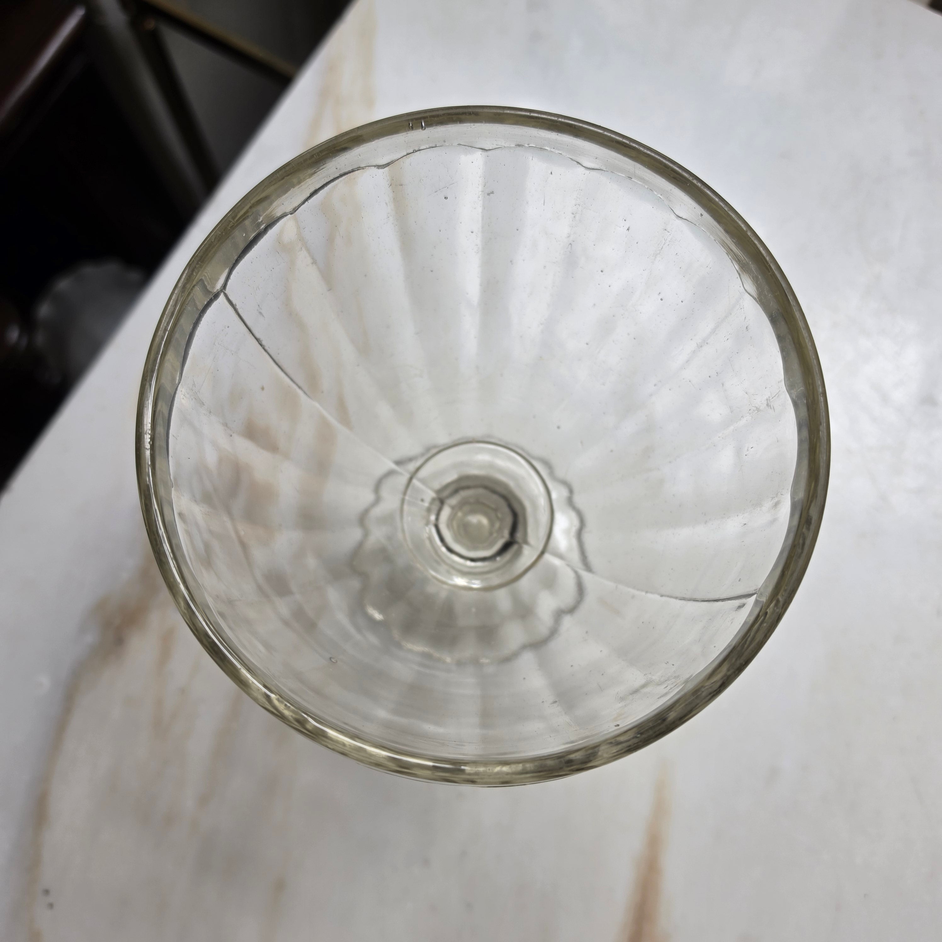 Altes 40er Jahre Glas groß oder auch Bonbonschale Vintage