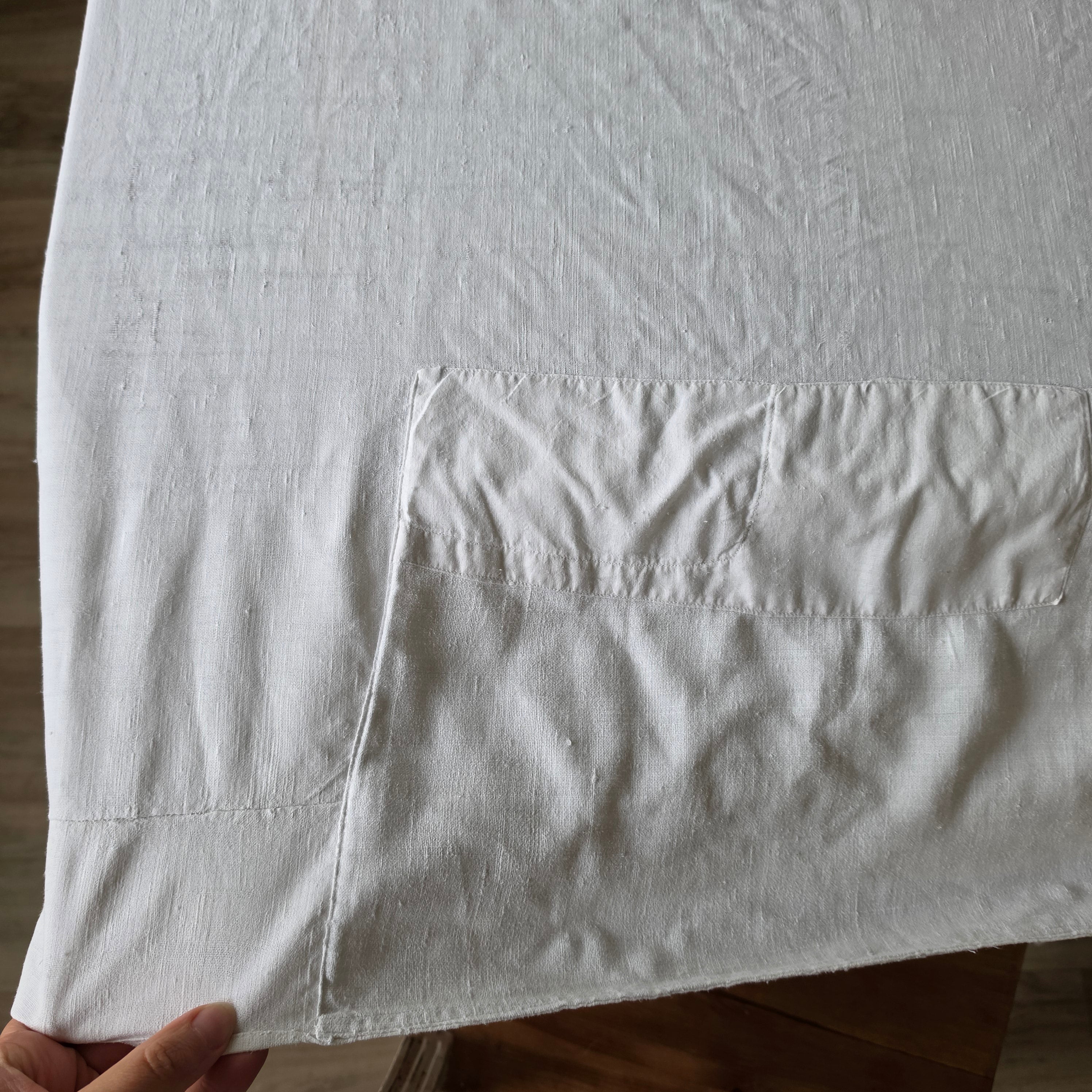 Antike Leinentischdecke mit Monogramm & Charme - Shabby Chic - Wabi-Sabi - 215x140cm