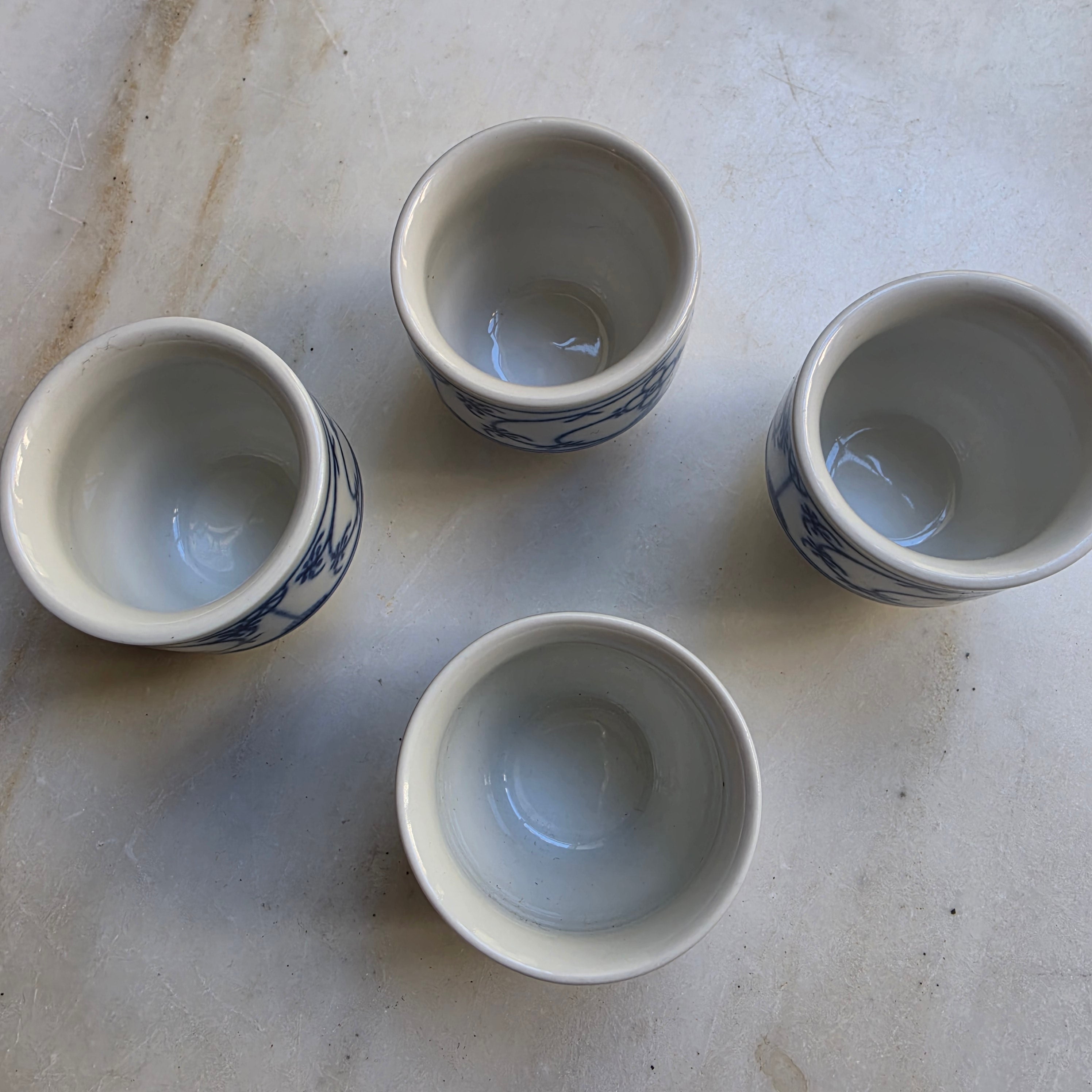 4x Antike Porzellan Eierbecher - Winterling - Strohblume