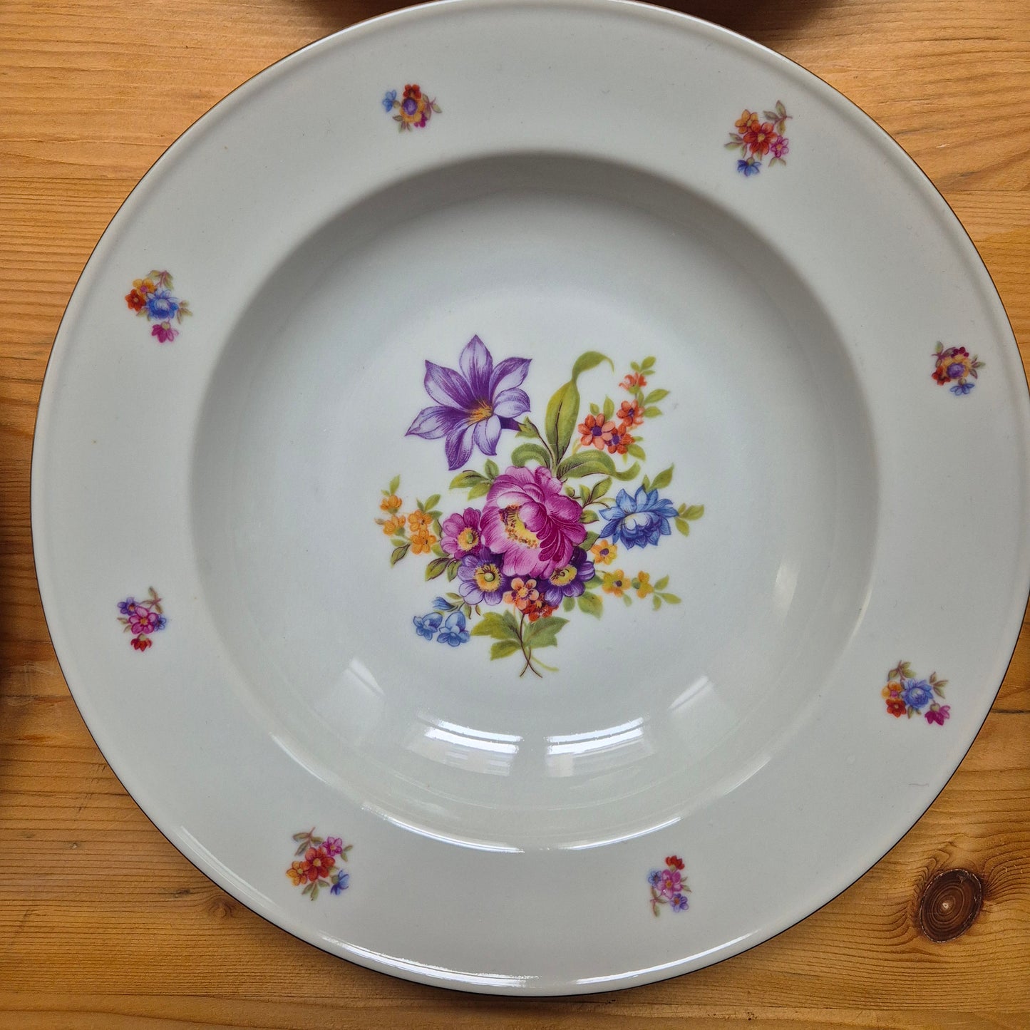 6x Antike Suppenteller Blumendekor weiß Goldrand Koenigszelt Made in Poland