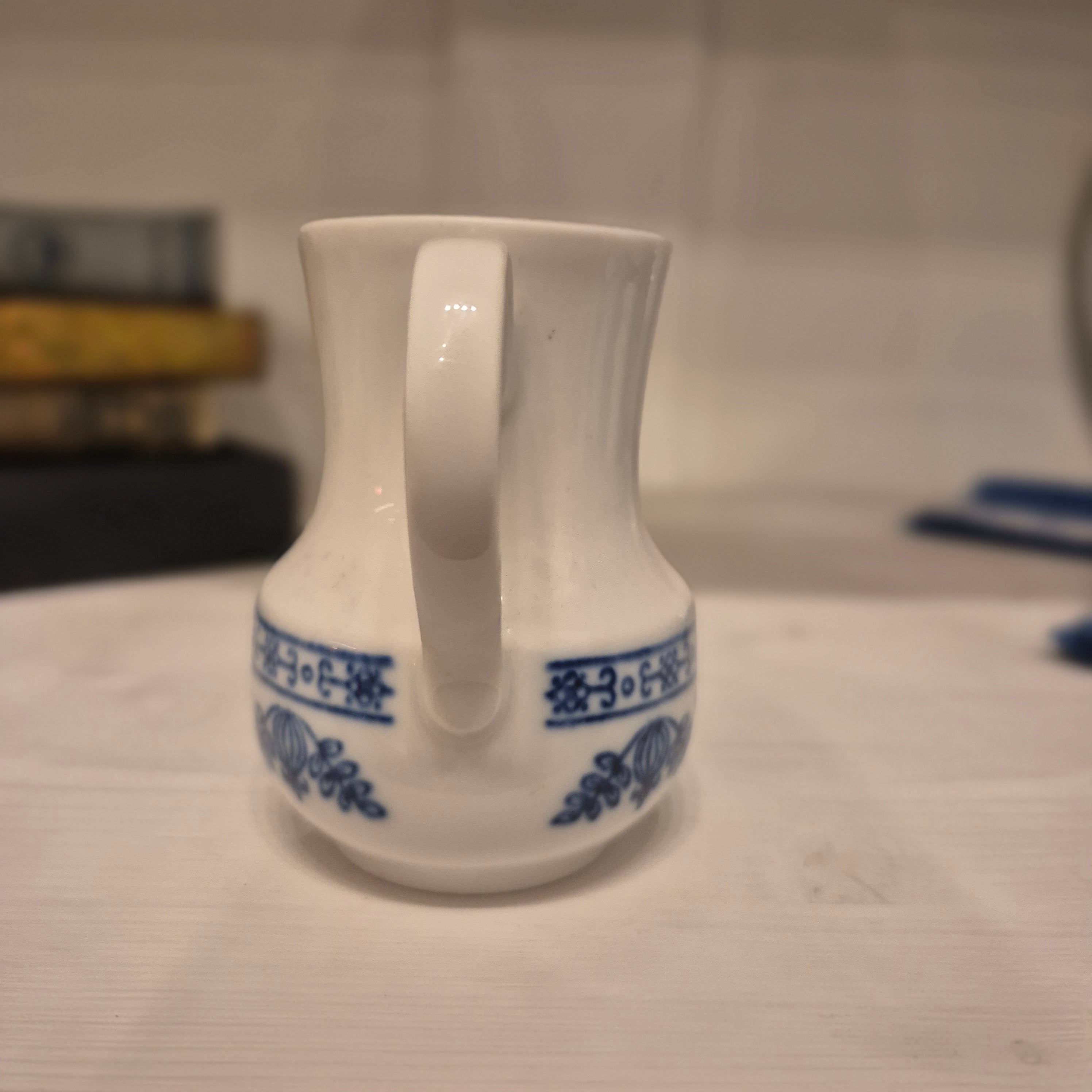Vintage Milchkännchen blau weiß Kahla GDR Koboltunterglasur Zwiebelmuster