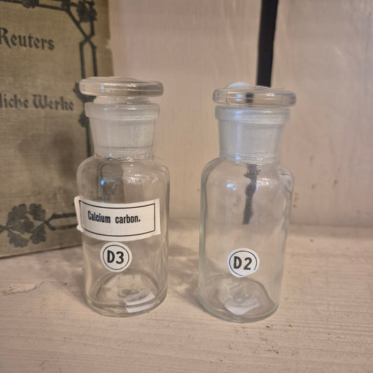 2x kleine vintage Transparente- Apotheken Flasche - klein